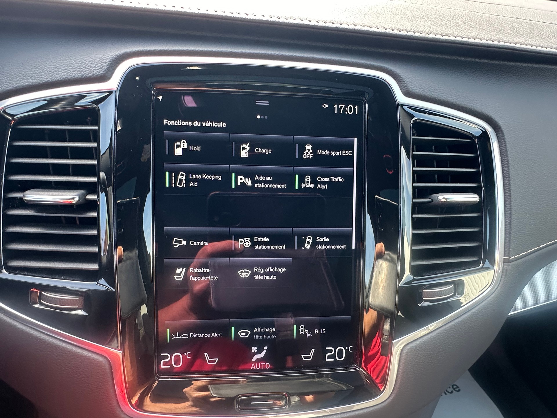 VOLVO XC90 T8 eAWD R-Design Geartronic 7 places-image-21