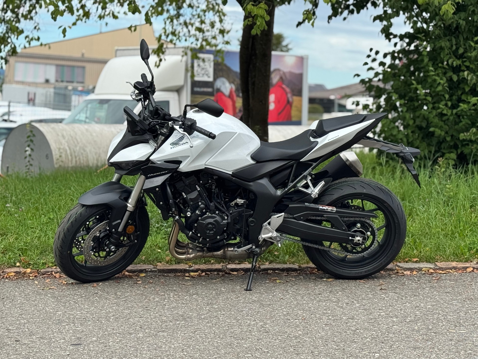 HONDA CB 1000 Hornet-image-1