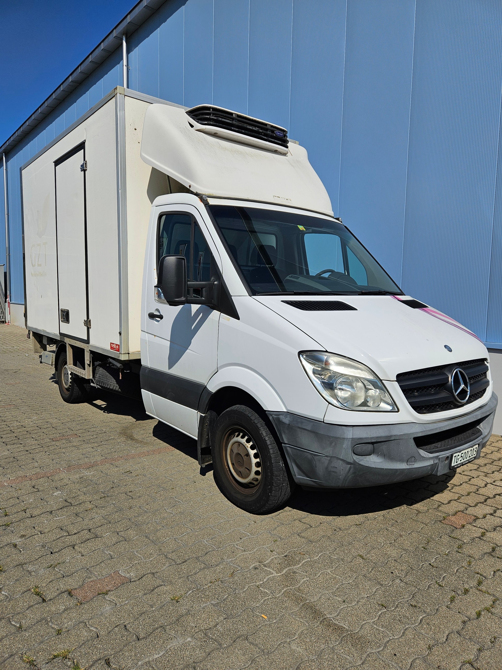 MERCEDES-BENZ 313