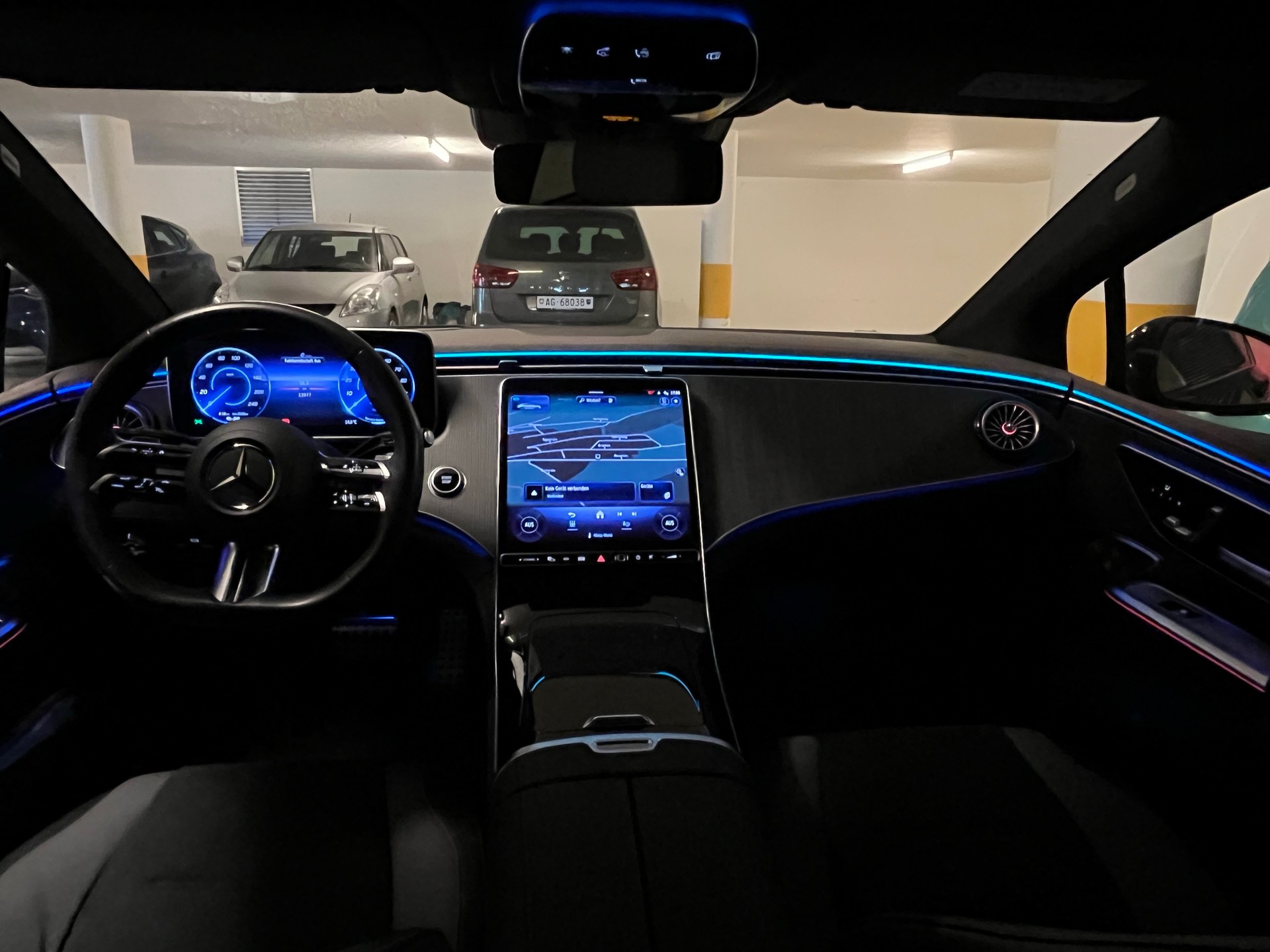 MERCEDES-BENZ EQE 350 AMG 4MATIC-image-3