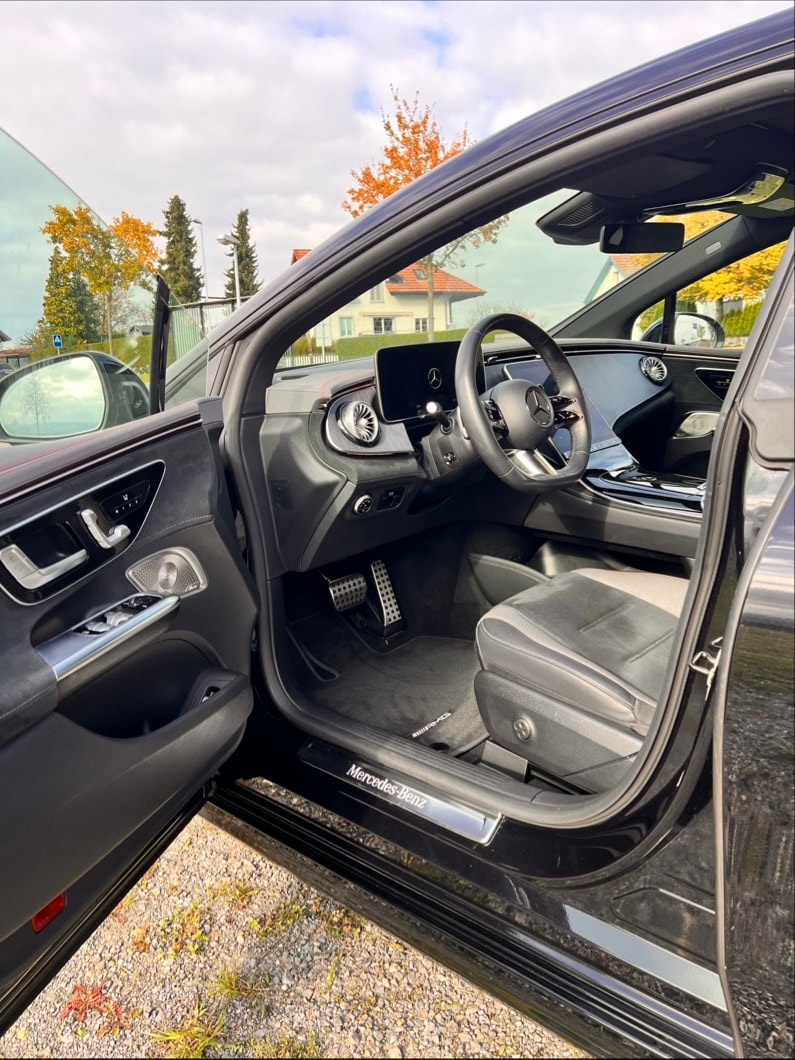 MERCEDES-BENZ EQE 350 AMG 4MATIC-image-13