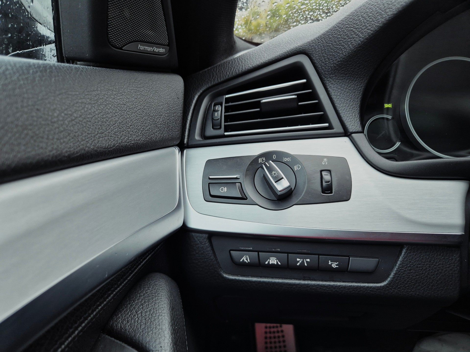 BMW M550d Touring xDrive Steptronic-image-7