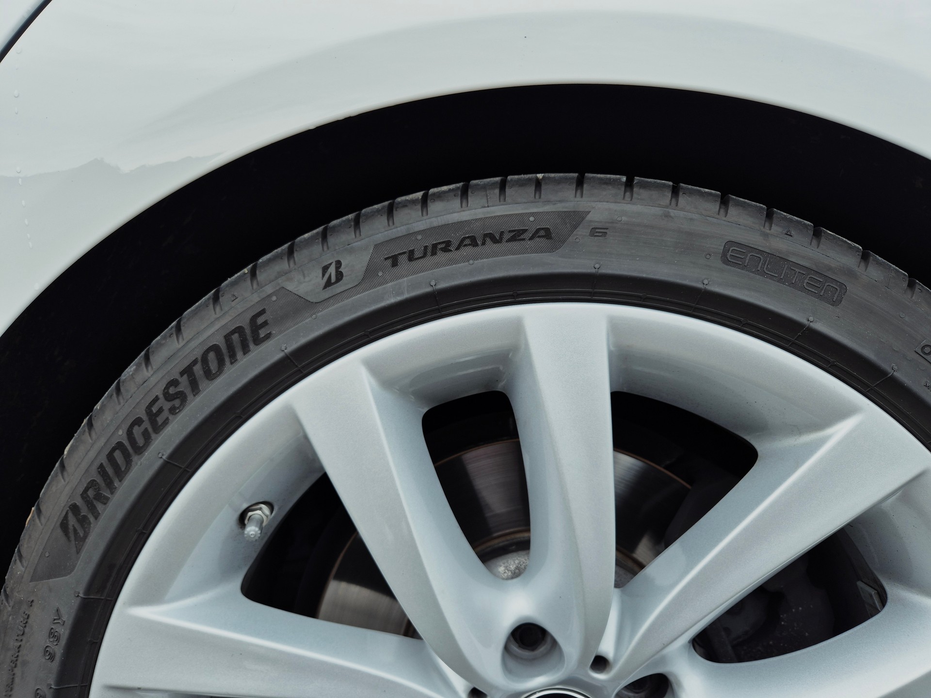 BMW M550d Touring xDrive Steptronic-image-12