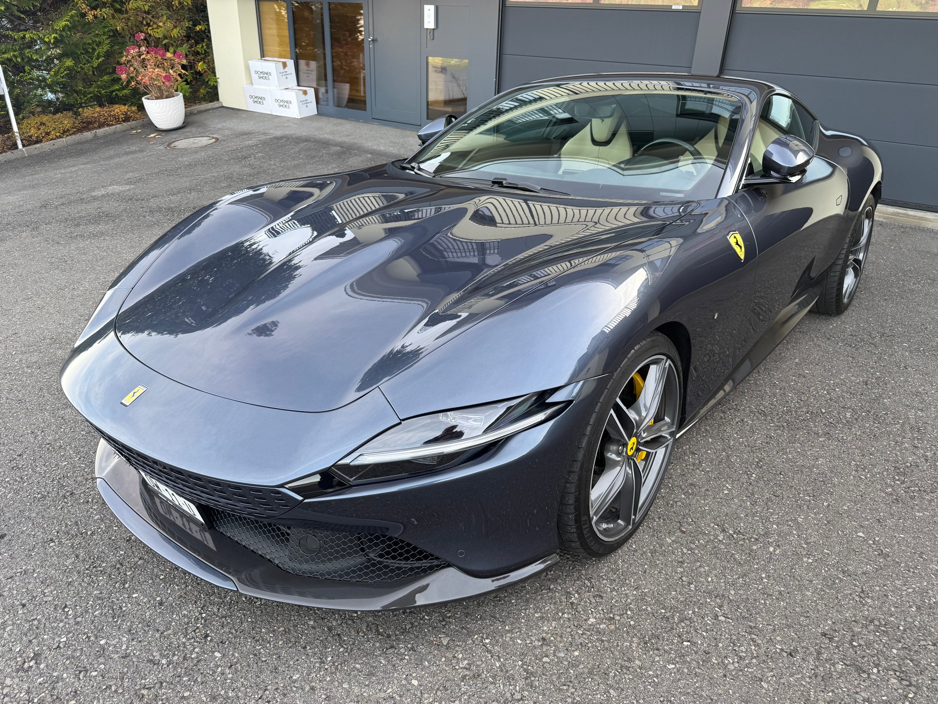 FERRARI Roma 3.9 V8 T-image-1