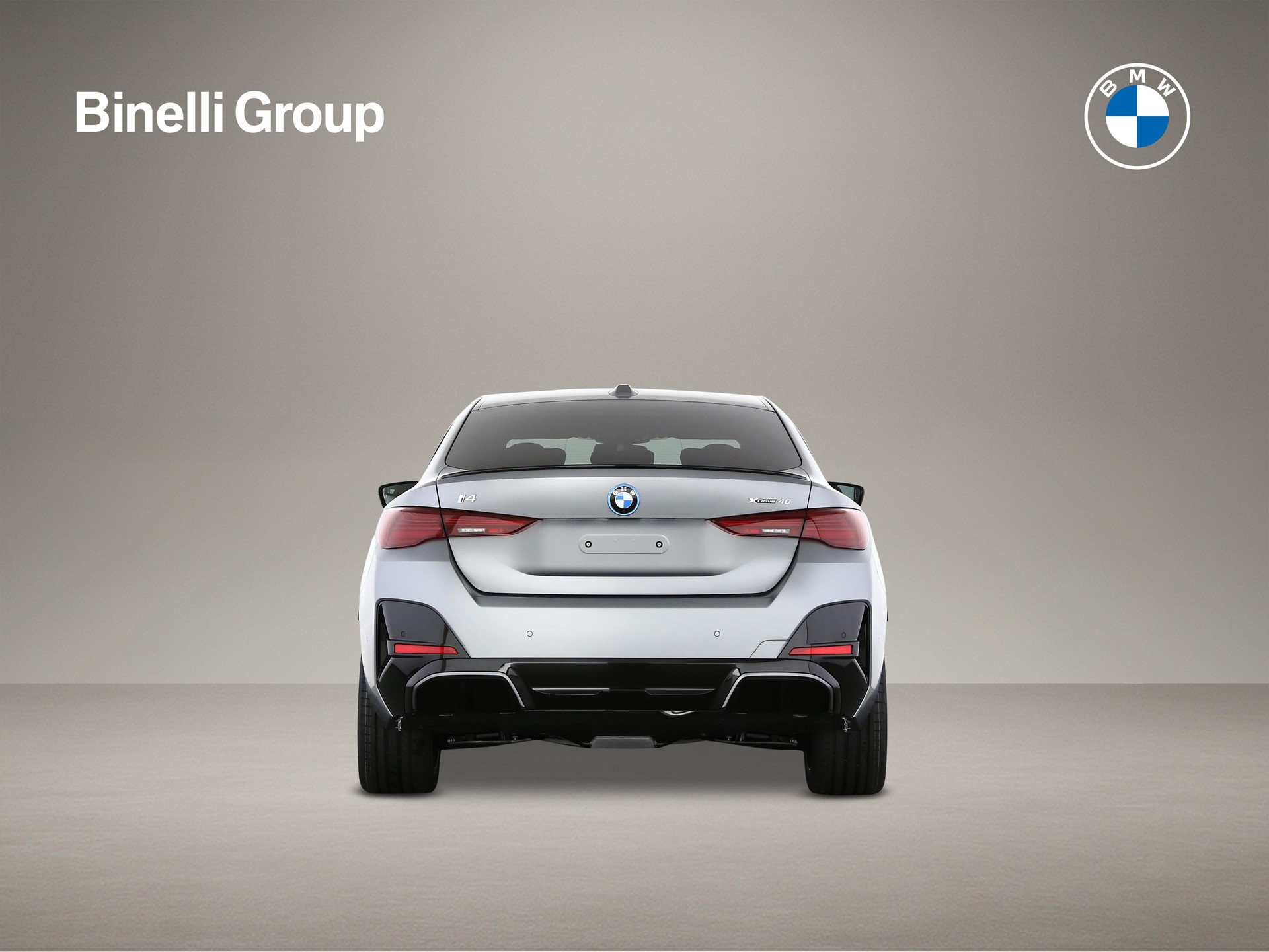 BMW i4 xDrive 40 M Sport Pro-showroom-element-3