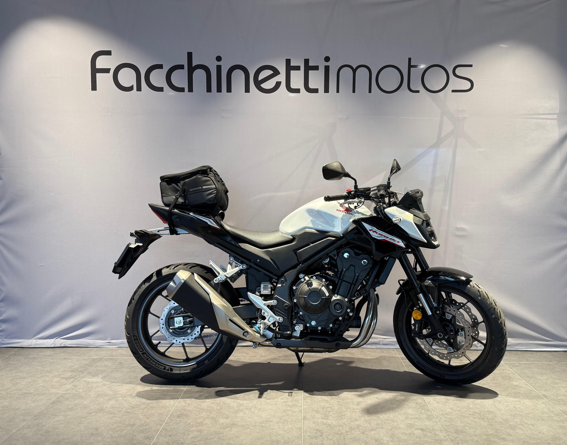 HONDA CB 500 Hornet-image-1