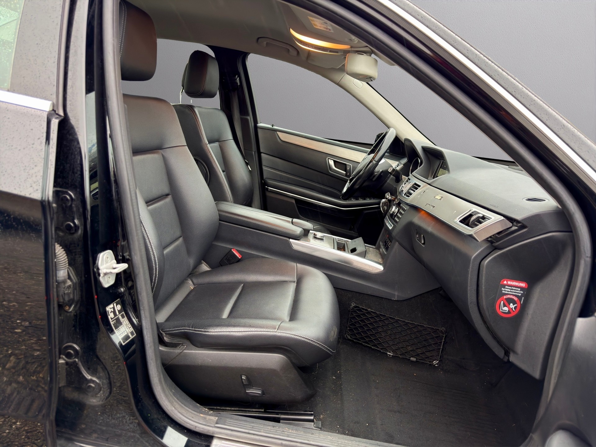 MERCEDES-BENZ E 200 CDI Avantgarde 7G-Tronic-image-9