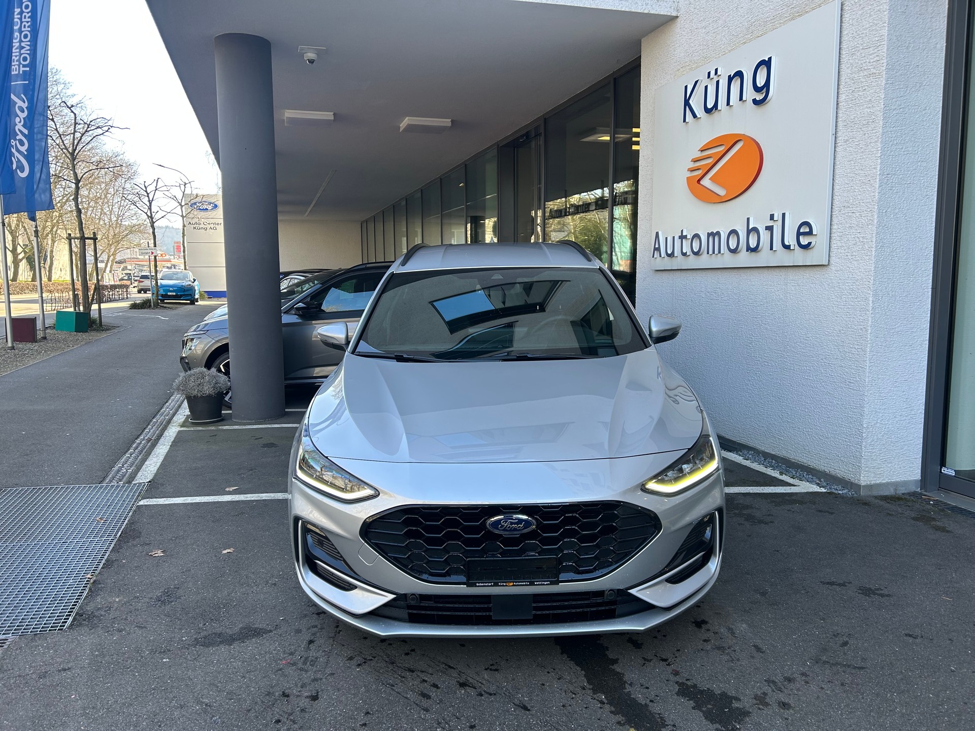 FORD Focus 1.0 MHEV ST-Line X Automat-showroom-element-1