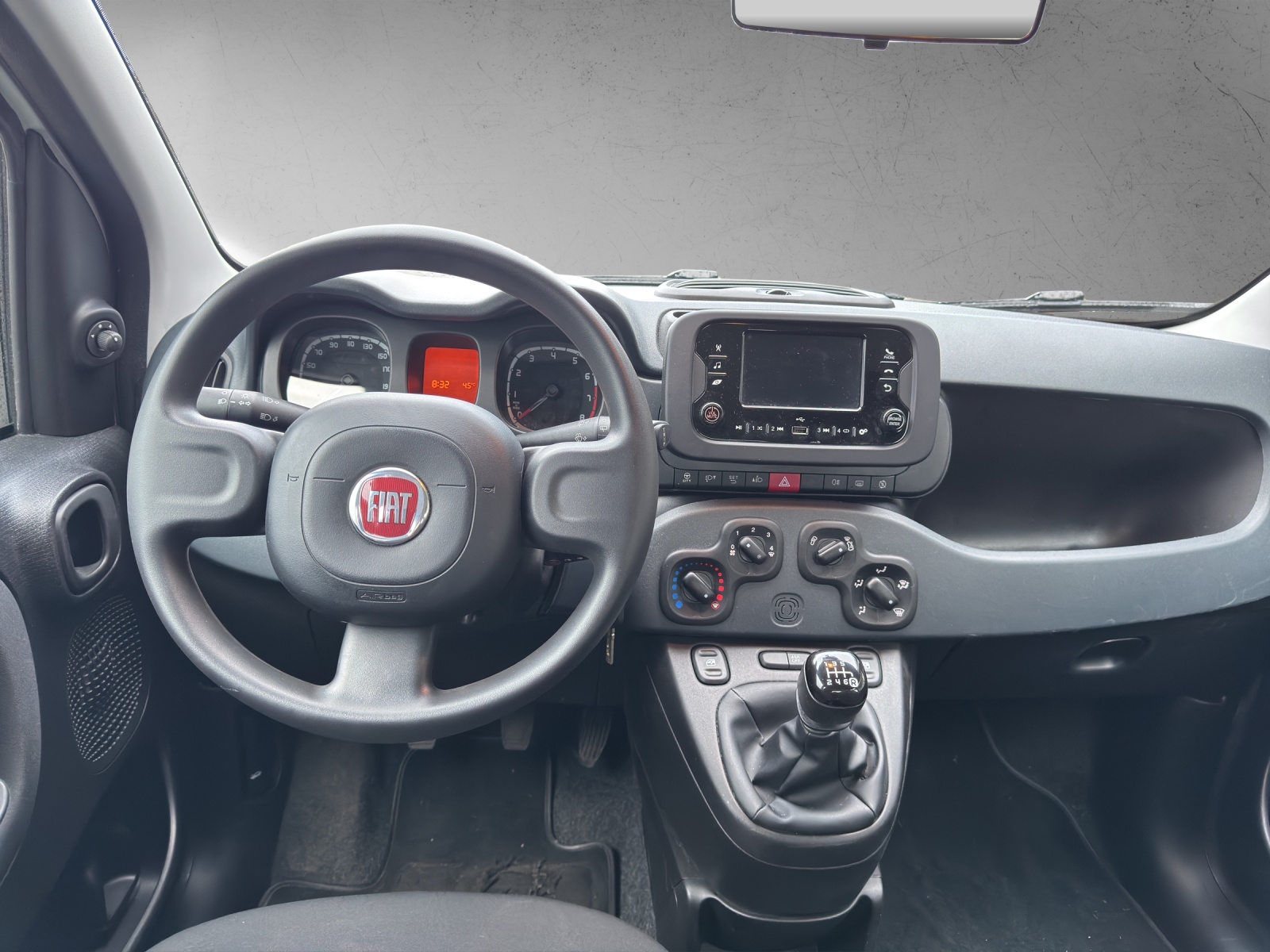 FIAT Panda 1.0 MHEV City Life-image-9