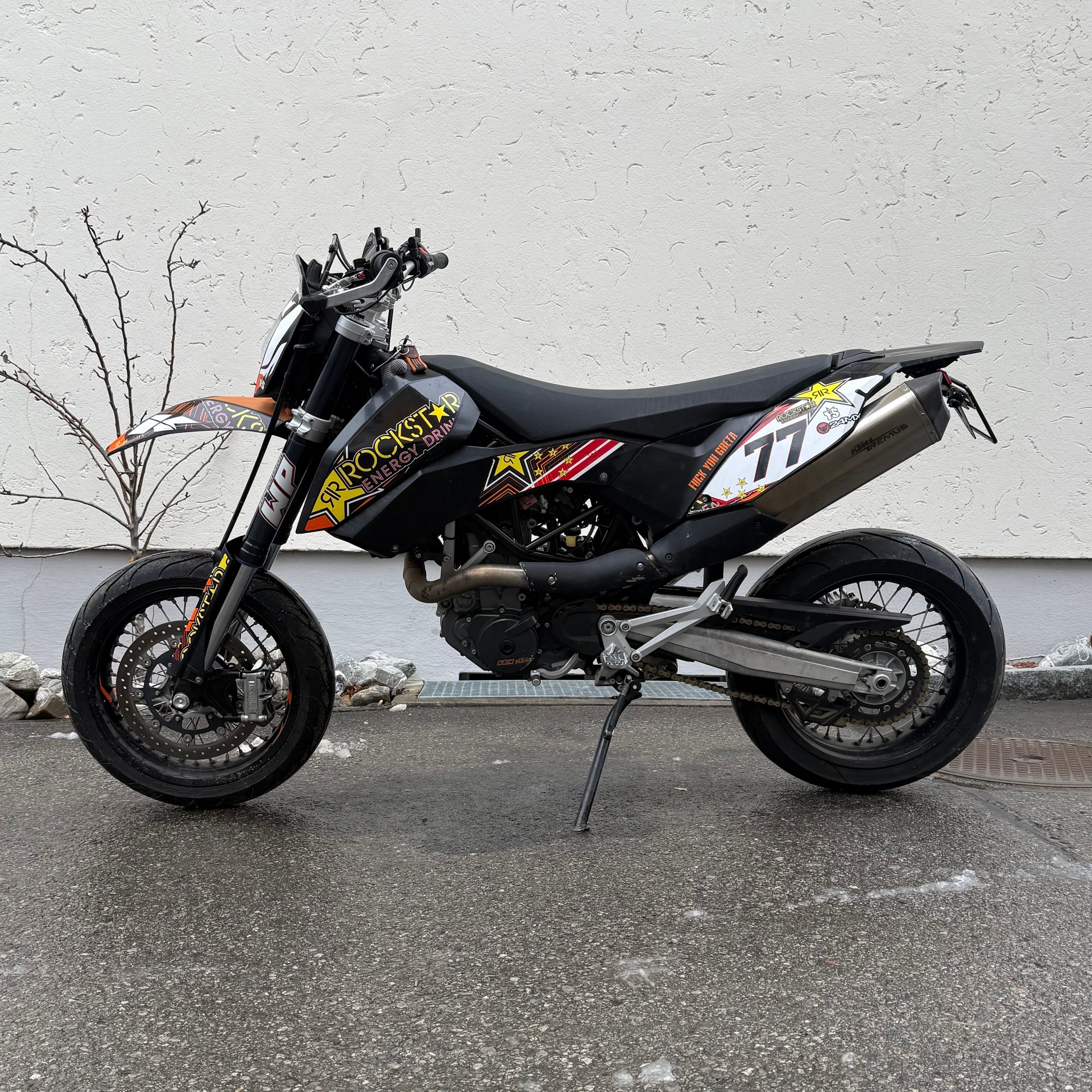 KTM 690 SM-image-3