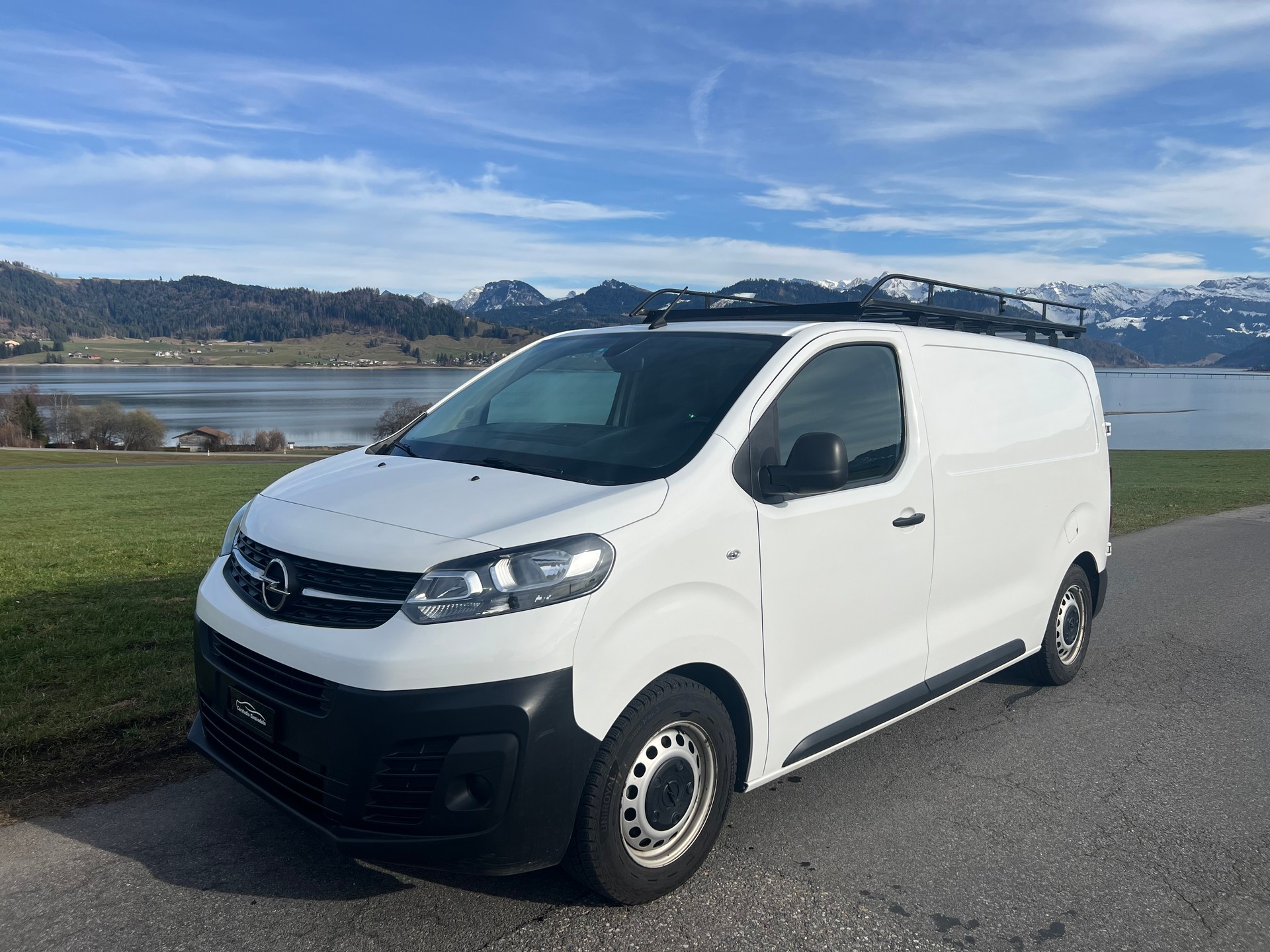 OPEL Vivaro Cargo 1.5 CDTI Inkl. Innenausbau!
