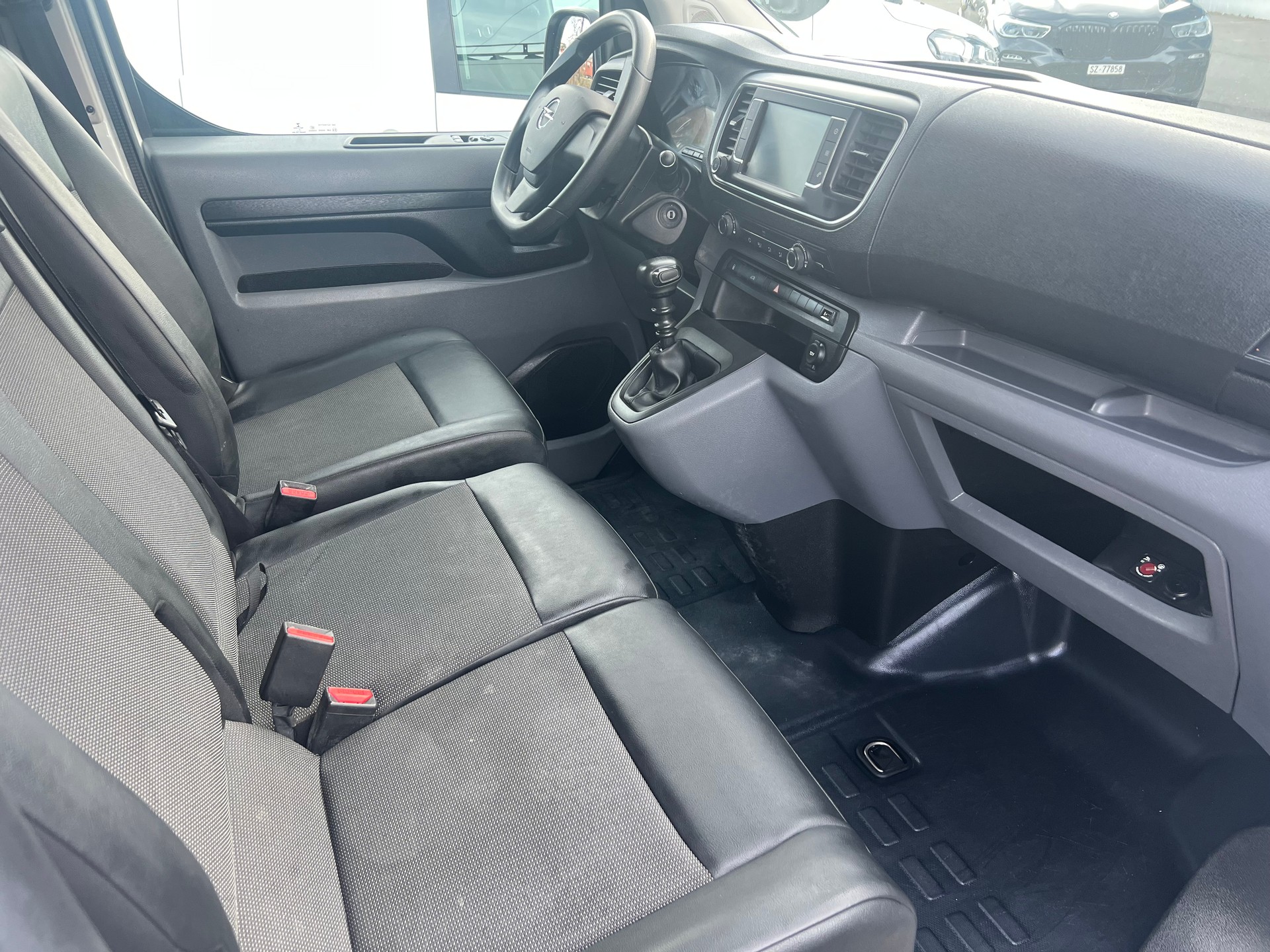 OPEL Vivaro Cargo 1.5 CDTI Inkl. Innenausbau!-image-8