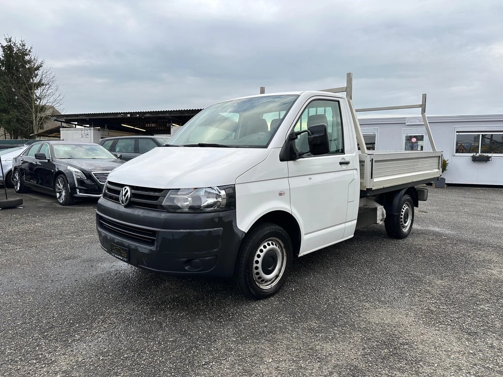 VW T5 2.0 TDI-image-1