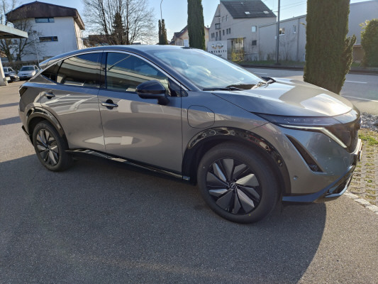 NISSAN Ariya 87 kWh Evolve-showroom-element-1