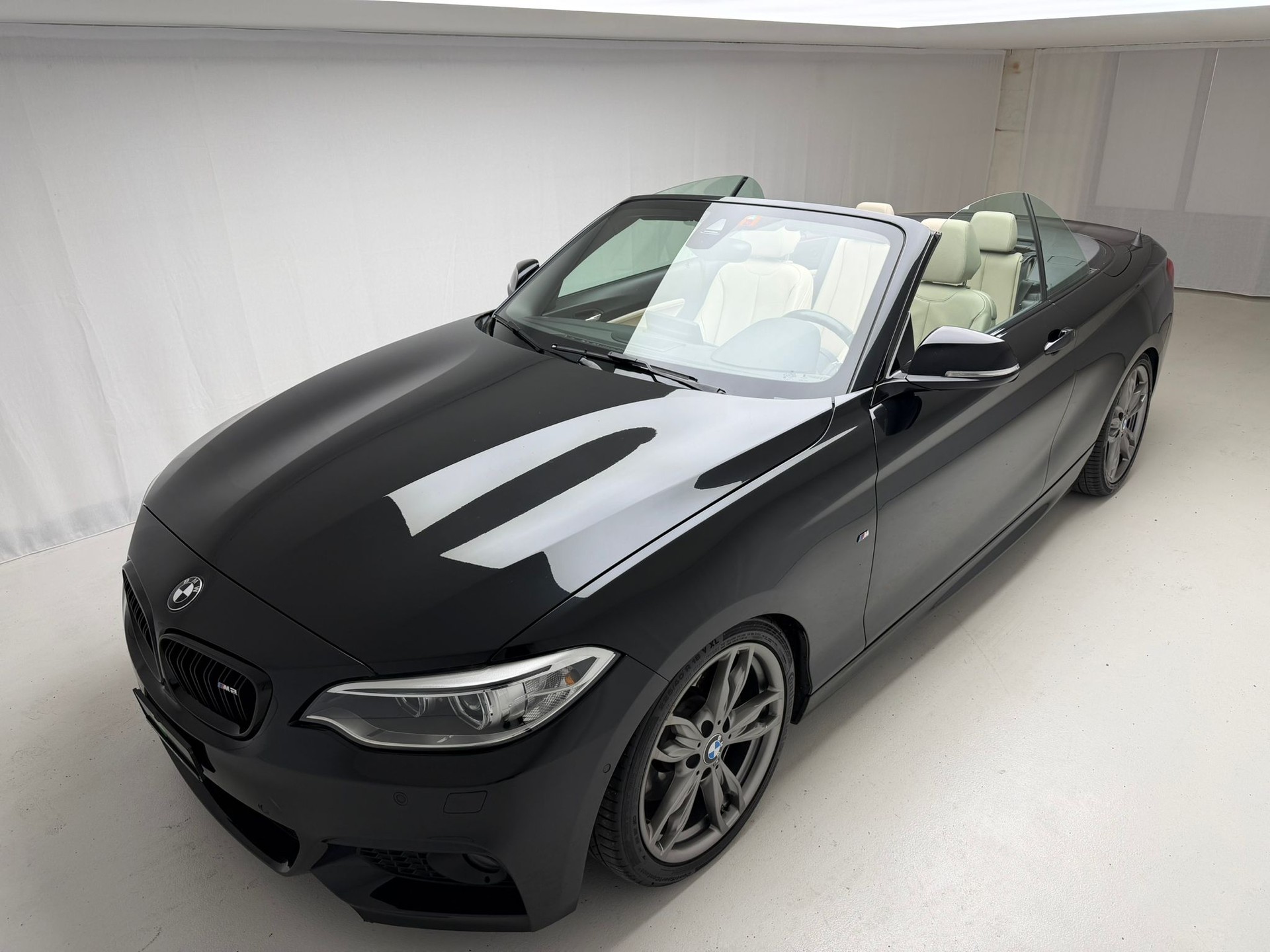 BMW 228i M Sport Steptronic-image-6