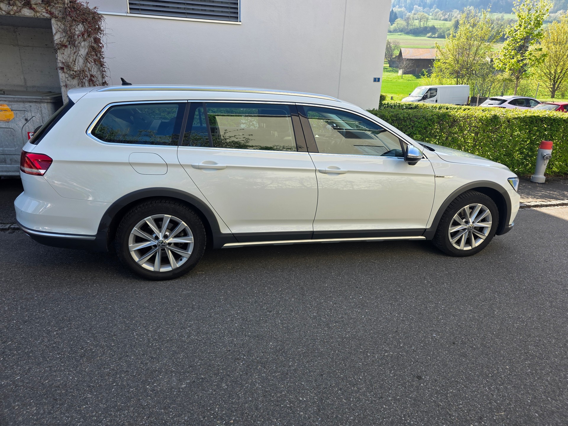 VW Passat Alltrack 2.0 TDI BMT 4Motion DSG-showroom-element-3