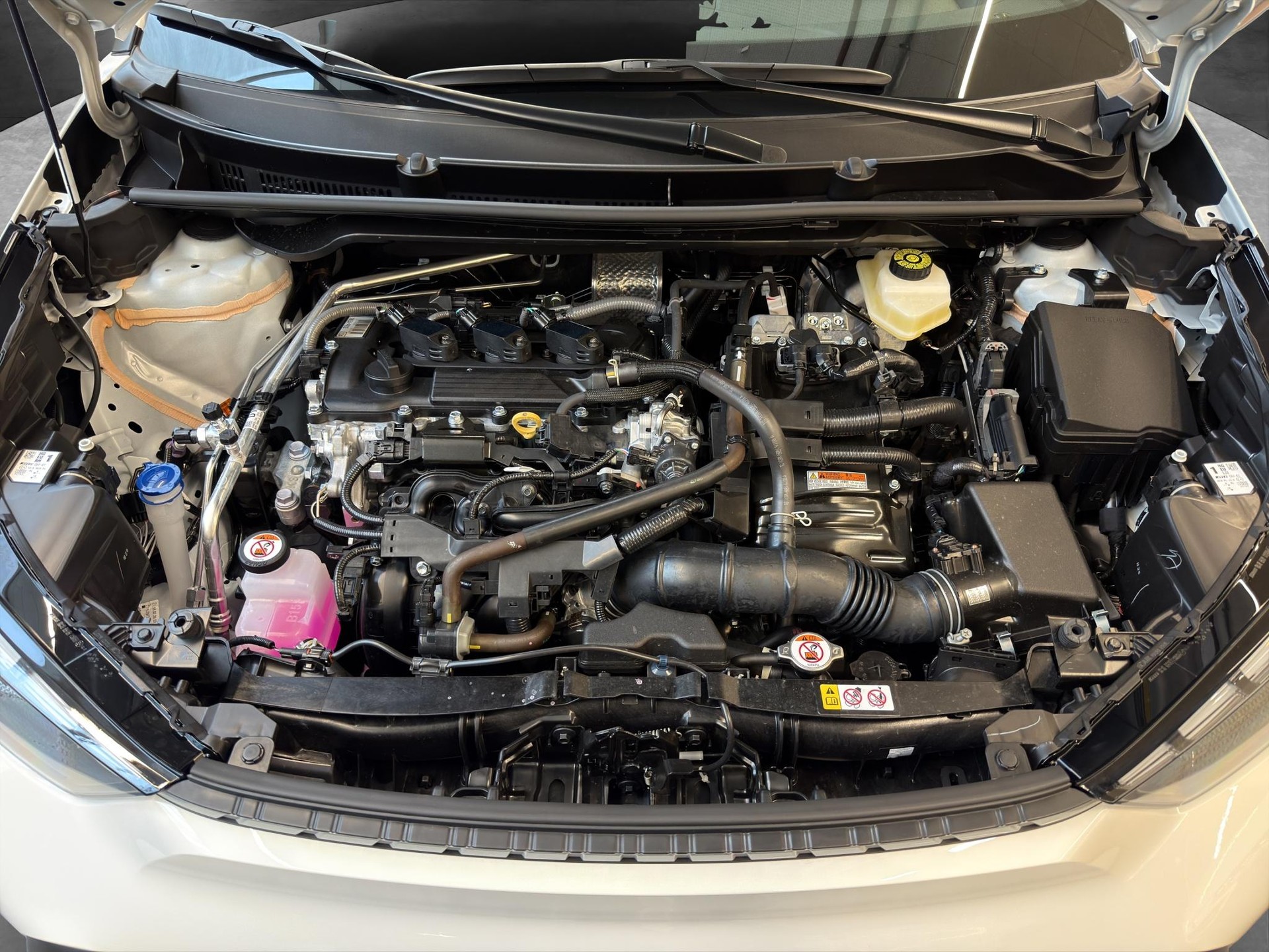 TOYOTA Aygo X 1.5 VVT-i HSD Trend-image-17