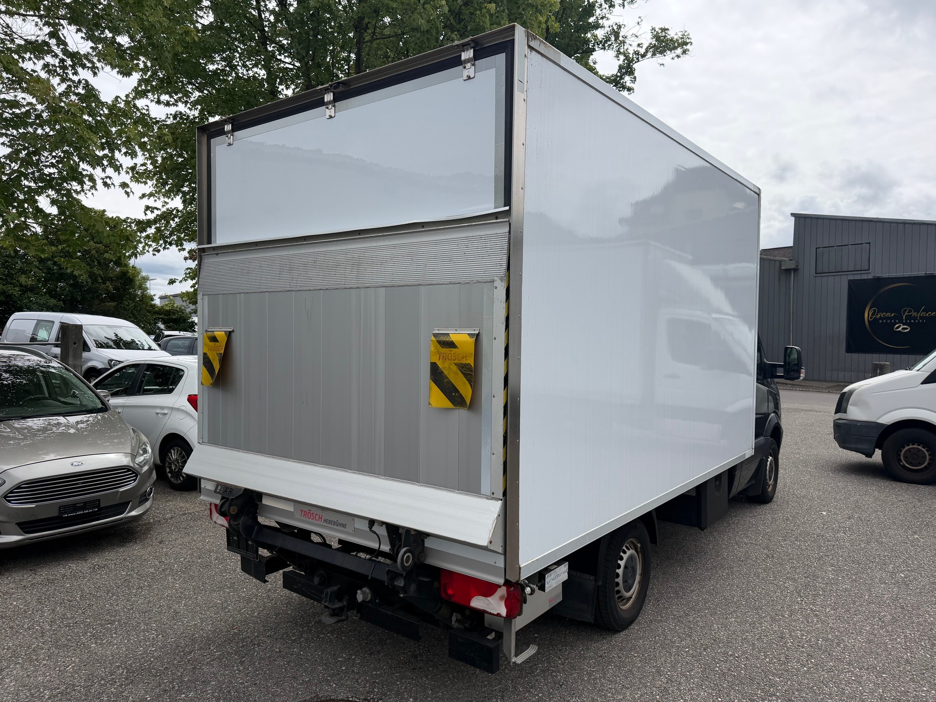 MERCEDES-BENZ Sprinter 316 CDI Standard ** CH-Fahrzeug ** Hebebühne * RF-Kamera * Nutzlast 800Kg * Frisch Ab MFK-image-4