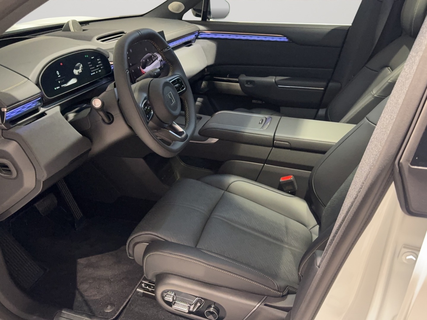 ZEEKR 7X 100kWh Privilege AWD-image-4