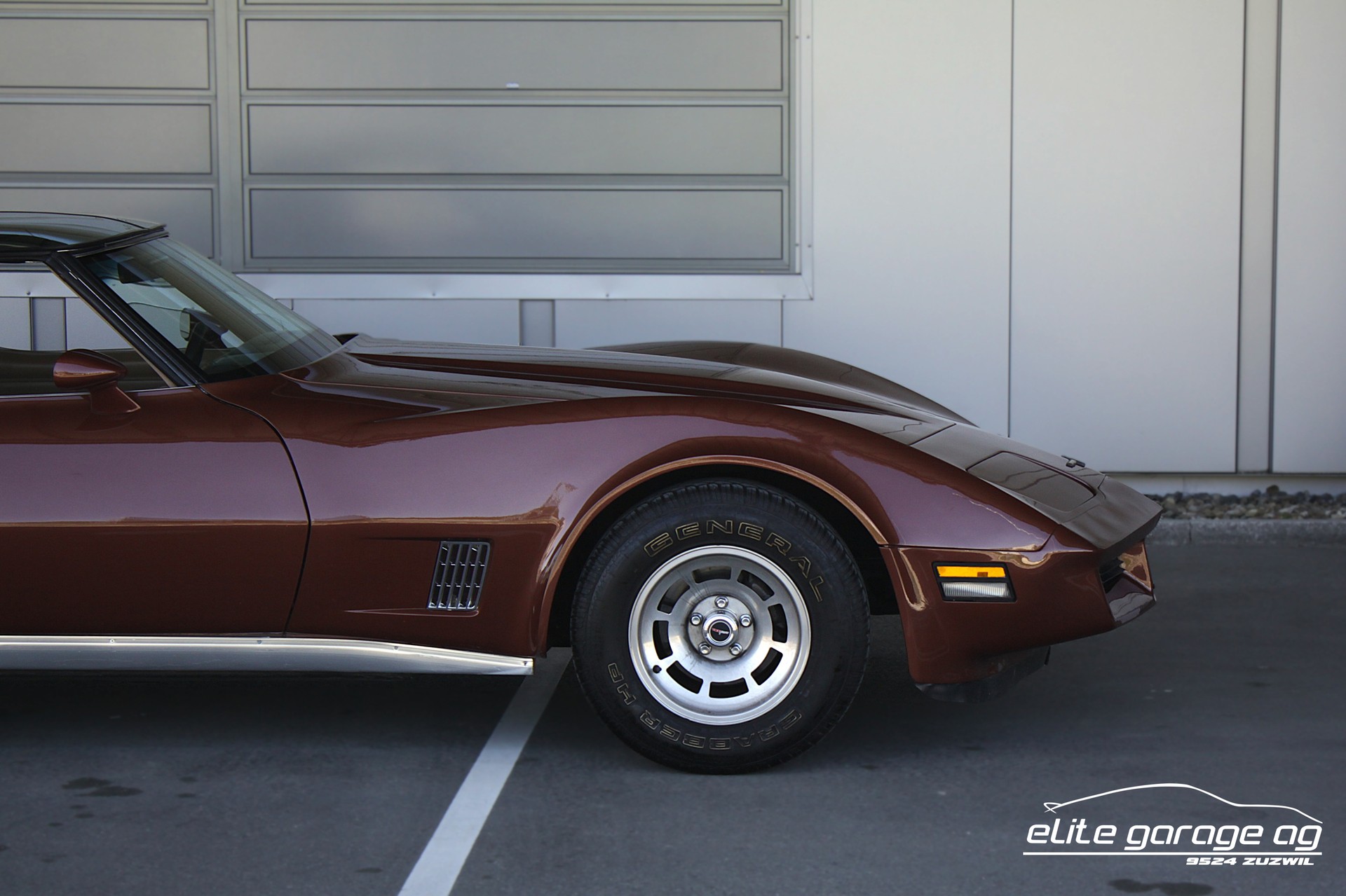 CHEVROLET Corvette C3 5.7 Handschalter VETERANENGEPRÜFT-image-9