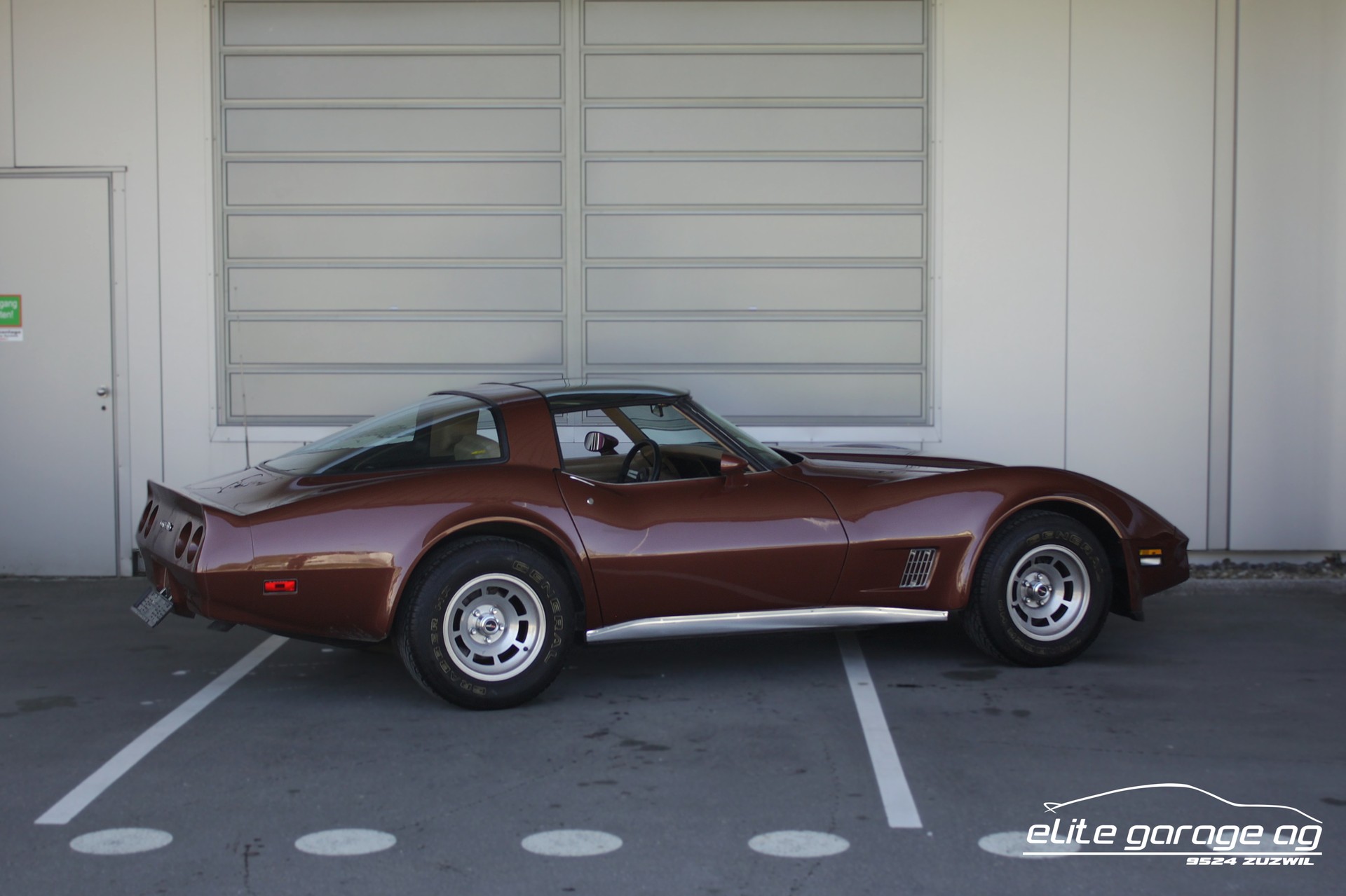 CHEVROLET Corvette C3 5.7 Handschalter VETERANENGEPRÜFT-image-4