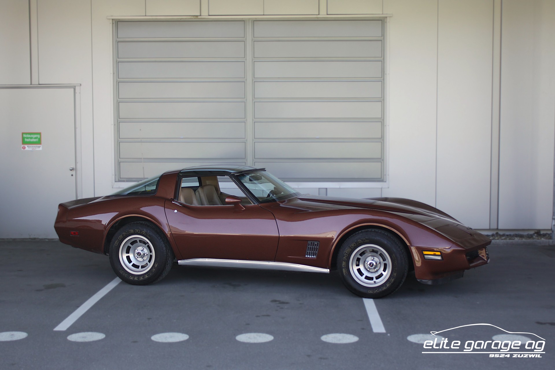 CHEVROLET Corvette C3 5.7 Handschalter VETERANENGEPRÜFT-image-6