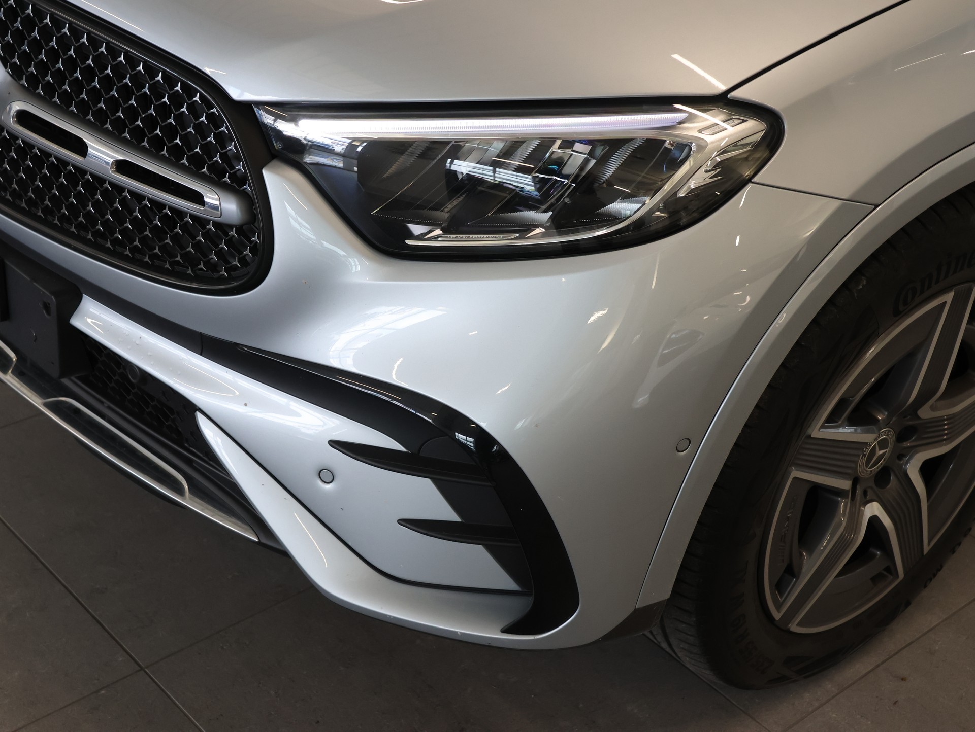 MERCEDES-BENZ GLC 220 d AMG Line 4Matic 9G-Tronic *Werksgarantie*Panorama*AHK*-image-9
