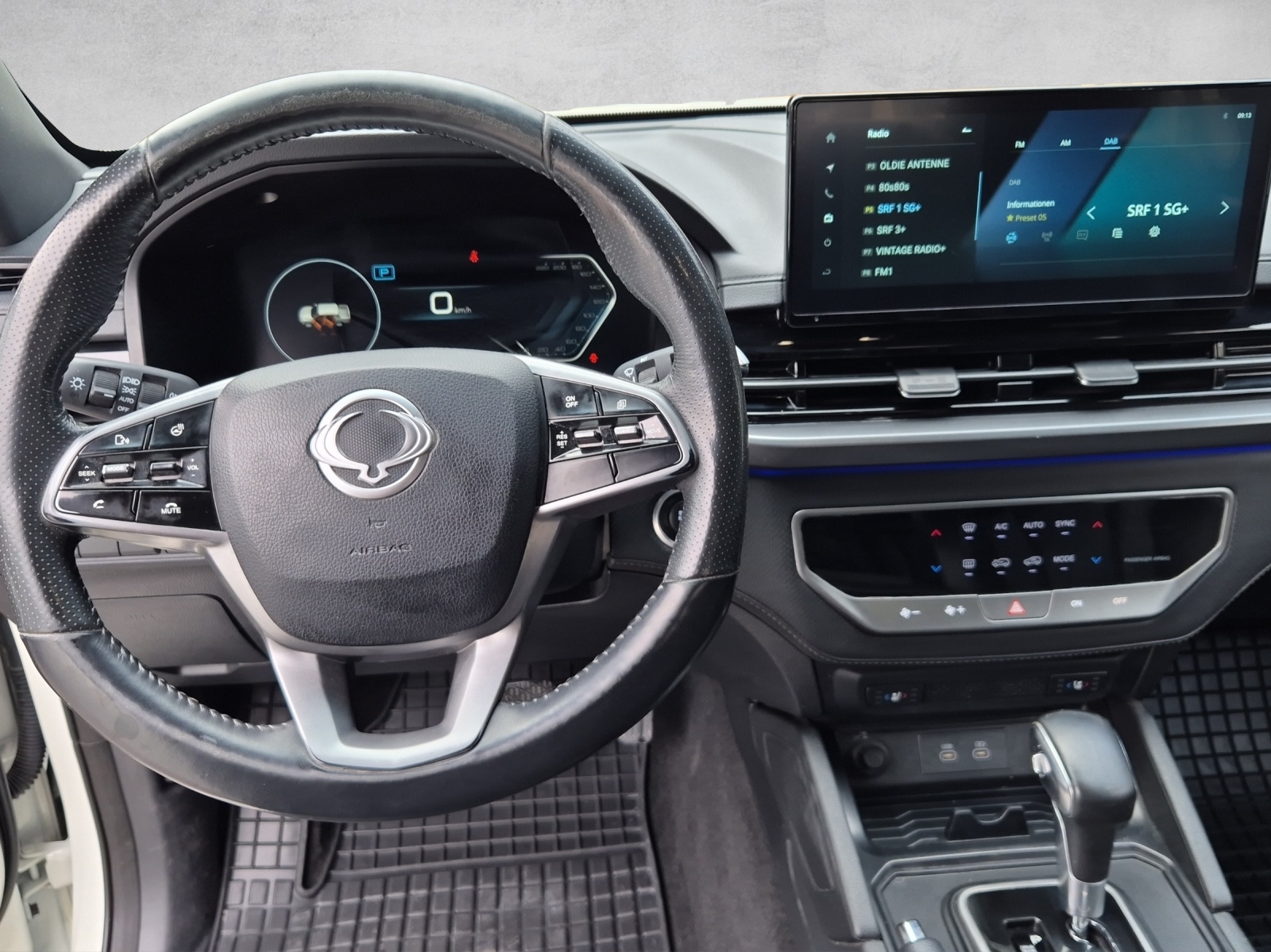 KGM-SsangYong Musso 2.2 e-XDI Sapphire-image-8