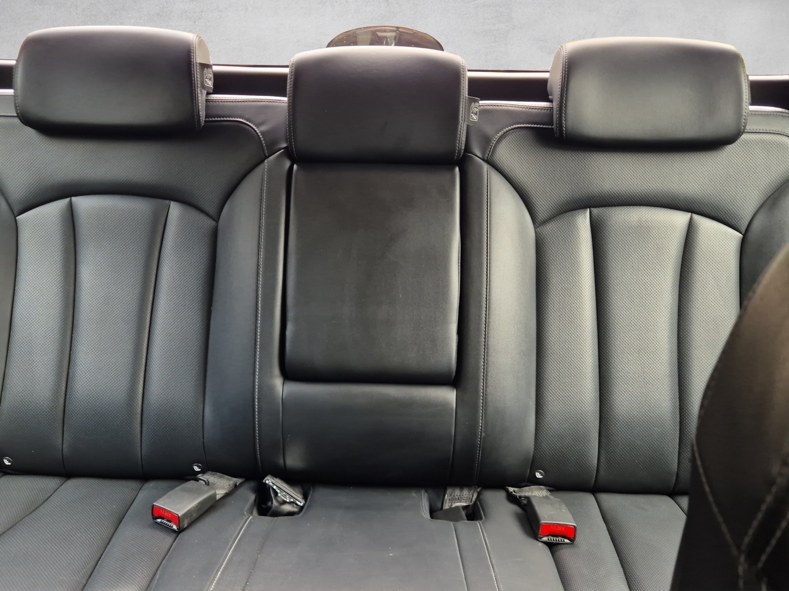 KGM-SsangYong Musso 2.2 e-XDI Sapphire-image-11