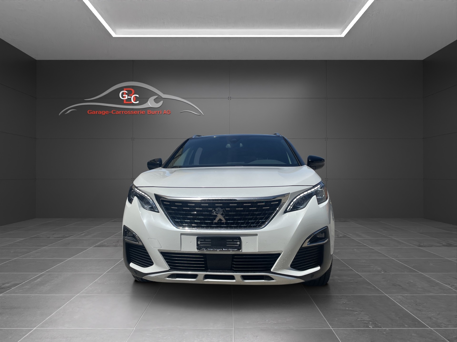 PEUGEOT 5008 1.6 Pure Tech GT LineEAT8-image-1