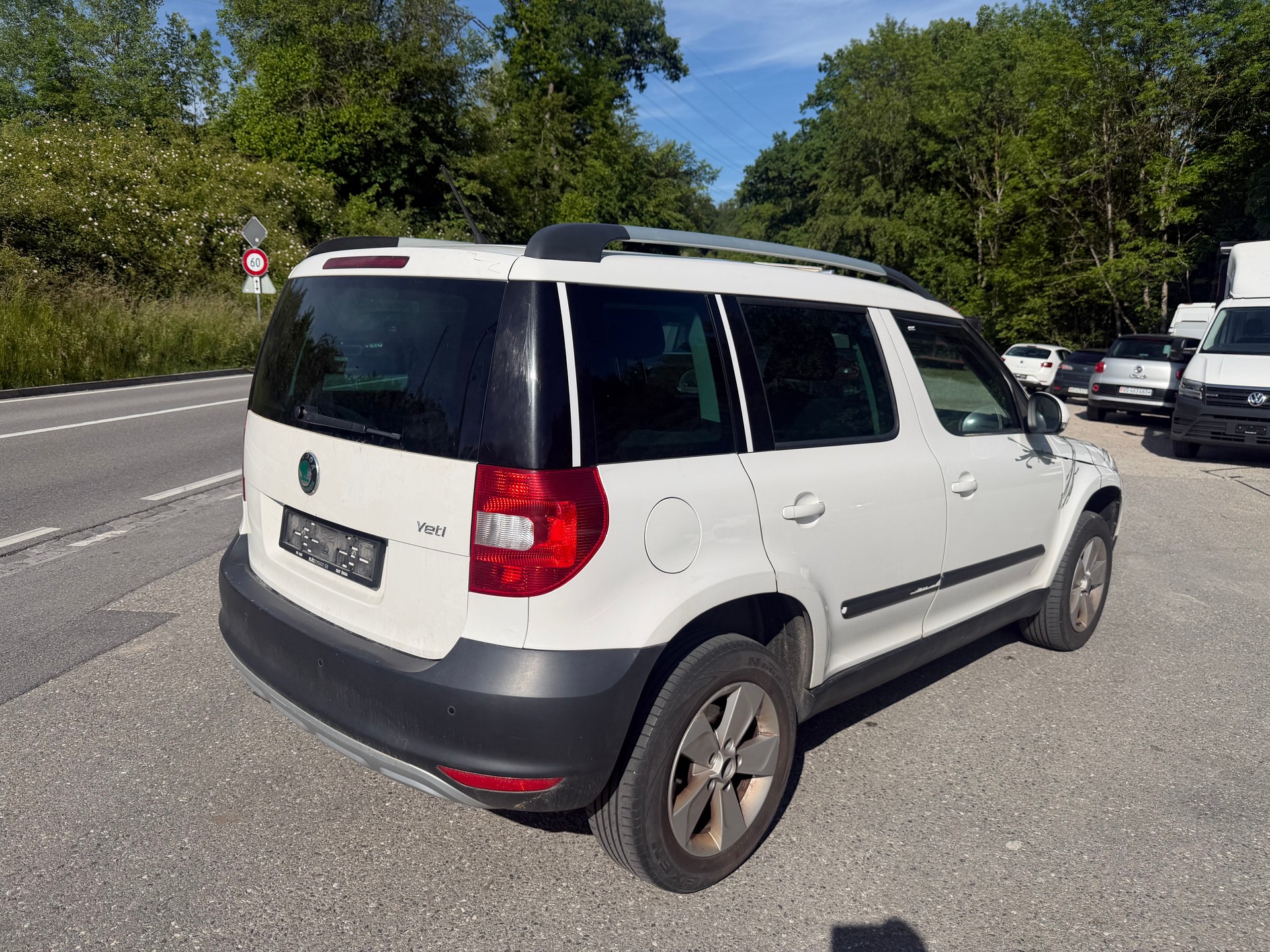 SKODA Yeti 2.0 TDI Ambition 4x4-image-4