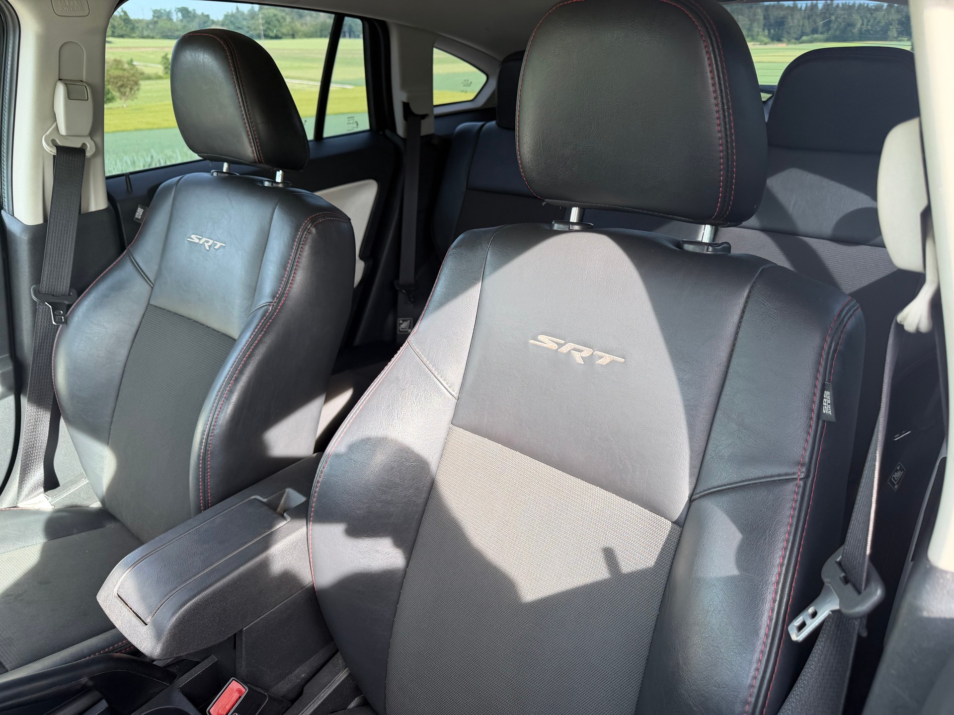 DODGE Caliber 2.4 SRT4-image-8