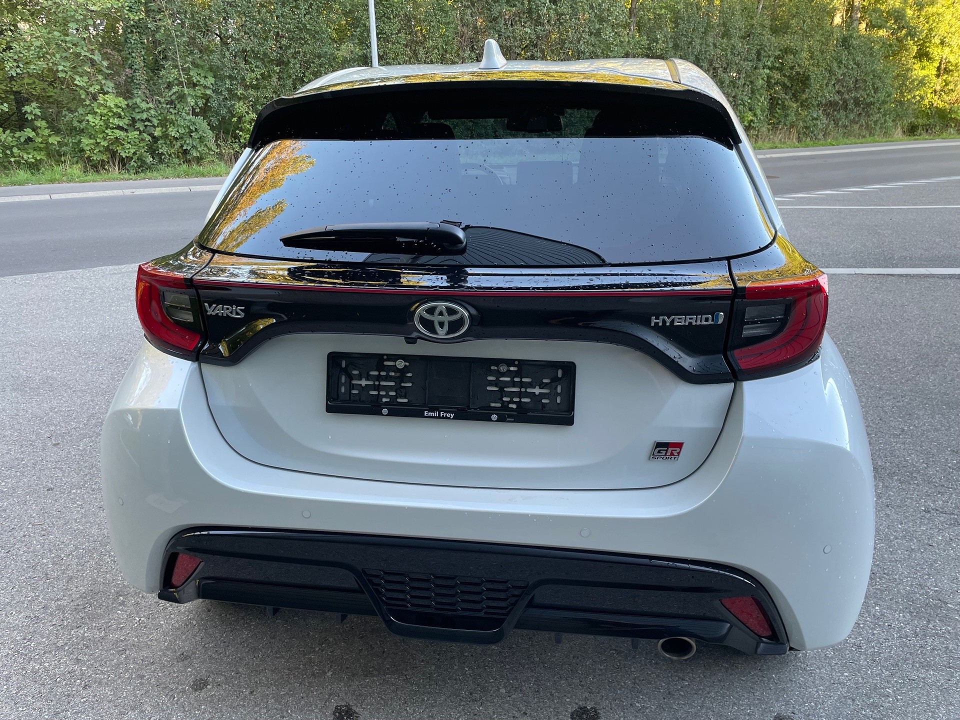 TOYOTA 1.5 VVT-i HSD GR Sport-image-5