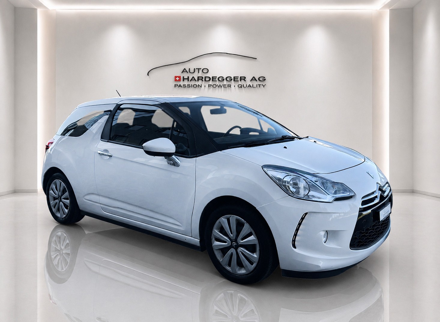 DS AUTOMOBILES DS3 1.6 16V e-HDi SO Chic inkl. Garantie!