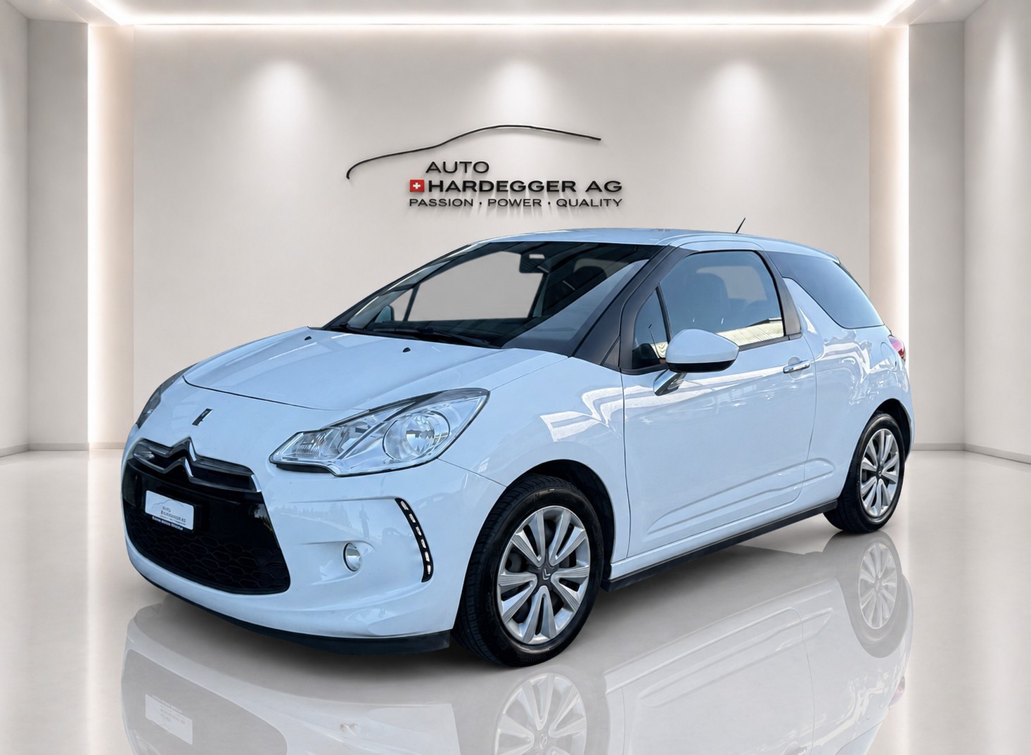DS AUTOMOBILES DS3 1.6 16V e-HDi SO Chic inkl. Garantie!-image-4