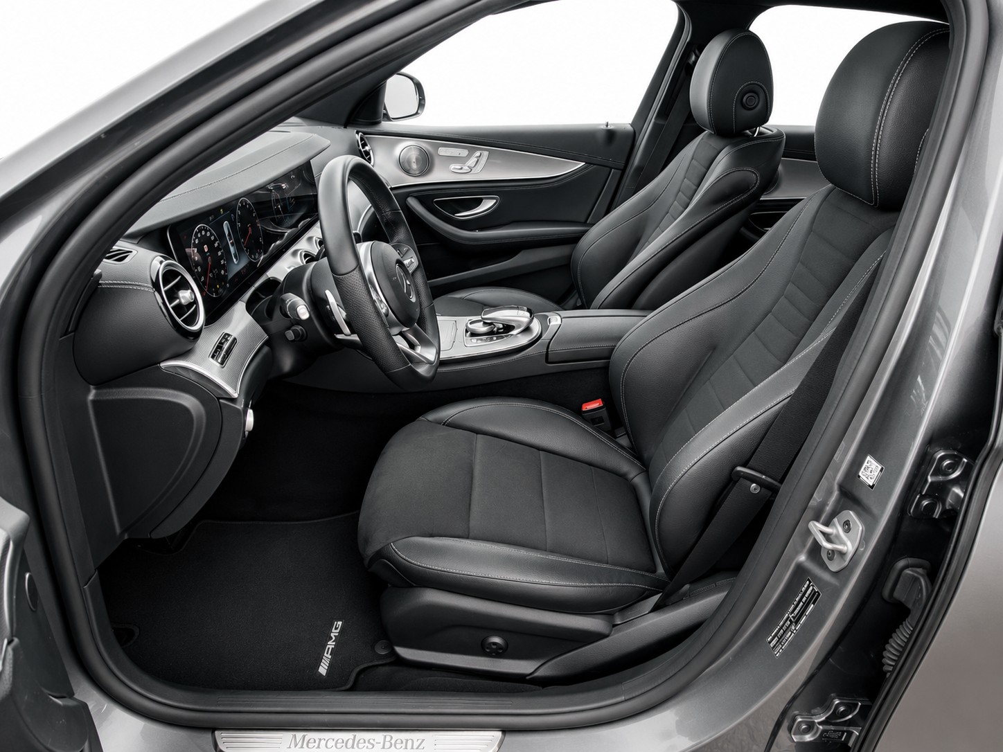 MERCEDES-BENZ E 450 AMG Line 4matic CH FAHRZEUG-image-7
