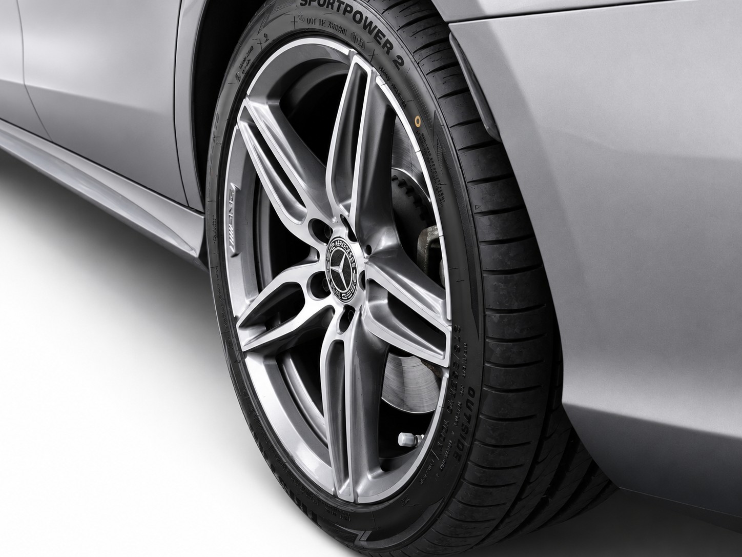 MERCEDES-BENZ E 450 AMG Line 4matic CH FAHRZEUG-image-20