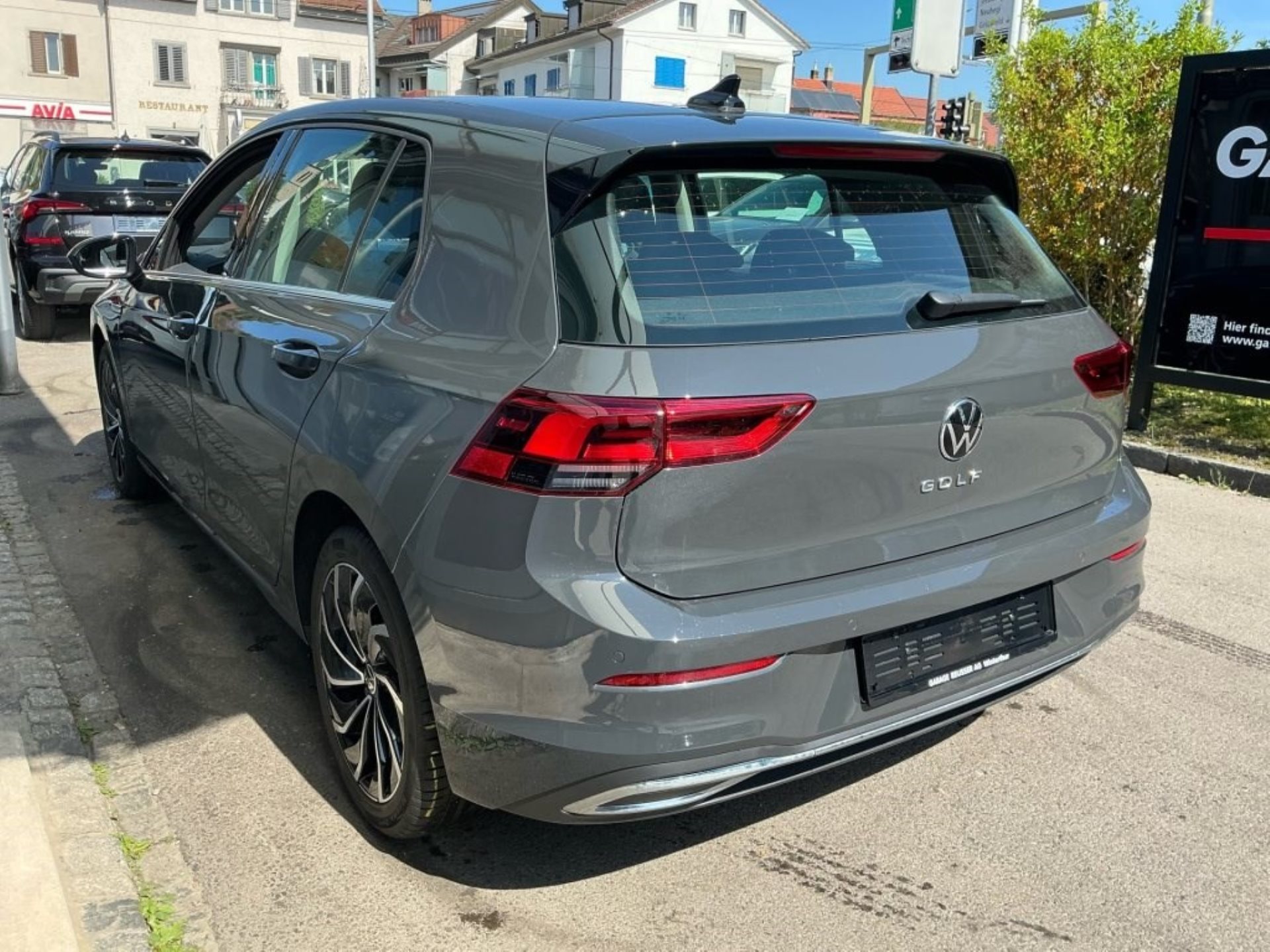 VW Golf 2.0 TSI 190PS DSG STYLE-image-5