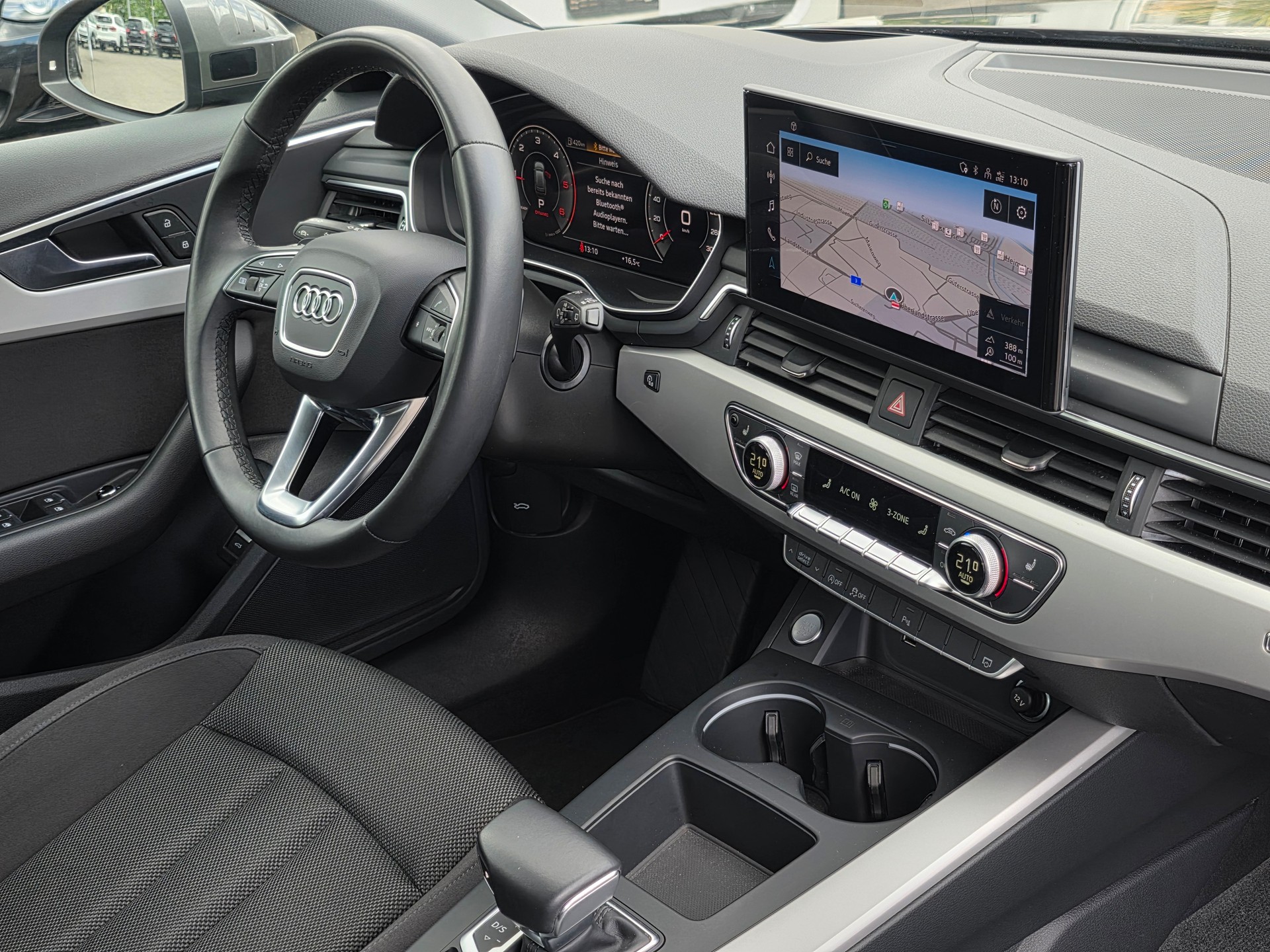 AUDI A4 Avant 40 TDI Attraction Quattro S-tronic * CH-Fahrzeug * Frisch ab MFK *-image-20