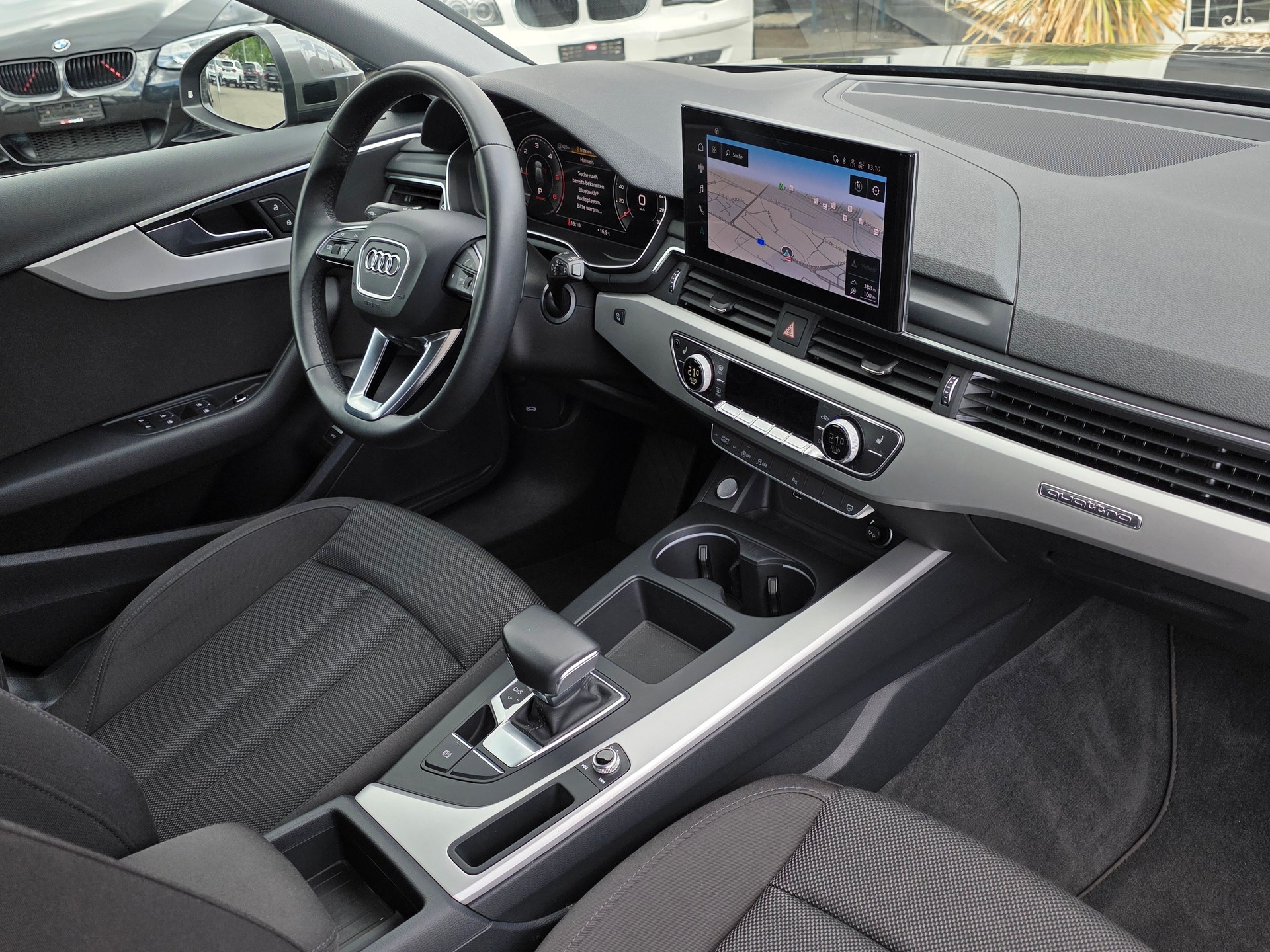 AUDI A4 Avant 40 TDI Attraction Quattro S-tronic * CH-Fahrzeug * Frisch ab MFK *-image-19