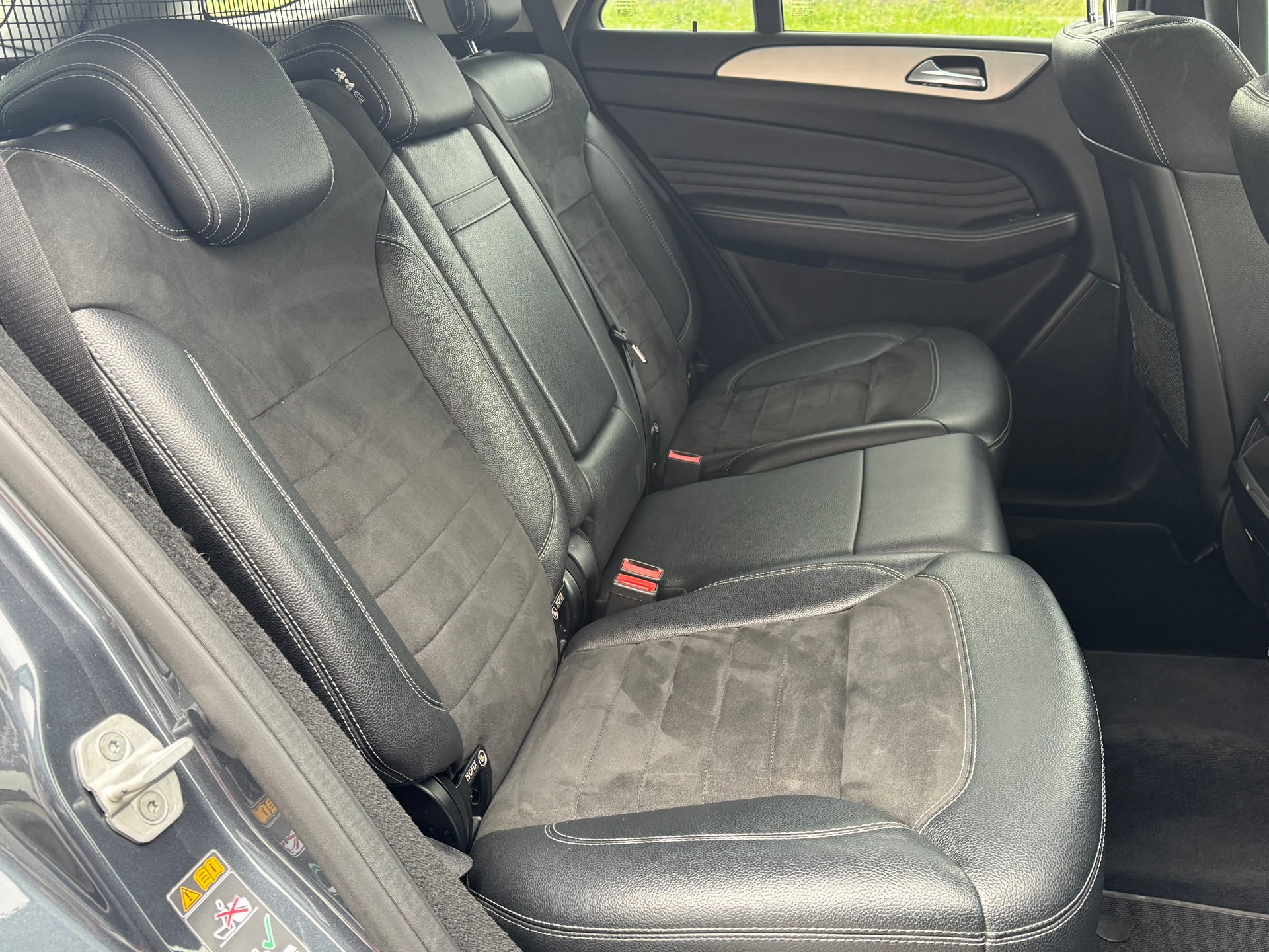 MERCEDES-BENZ ML 350 BlueTEC Executive 4Matic 7G-Tronic-image-7
