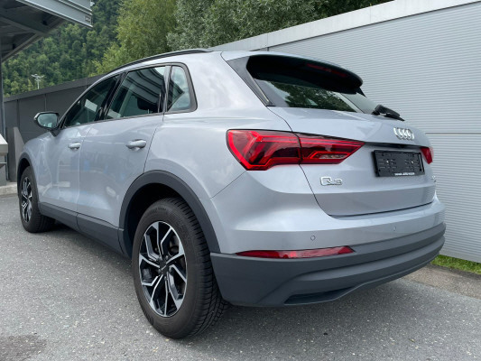AUDI Q3 40 TFSI quattro-image-3
