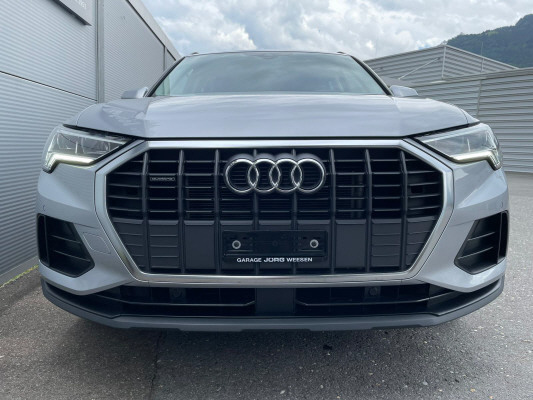 AUDI Q3 40 TFSI quattro-image-1