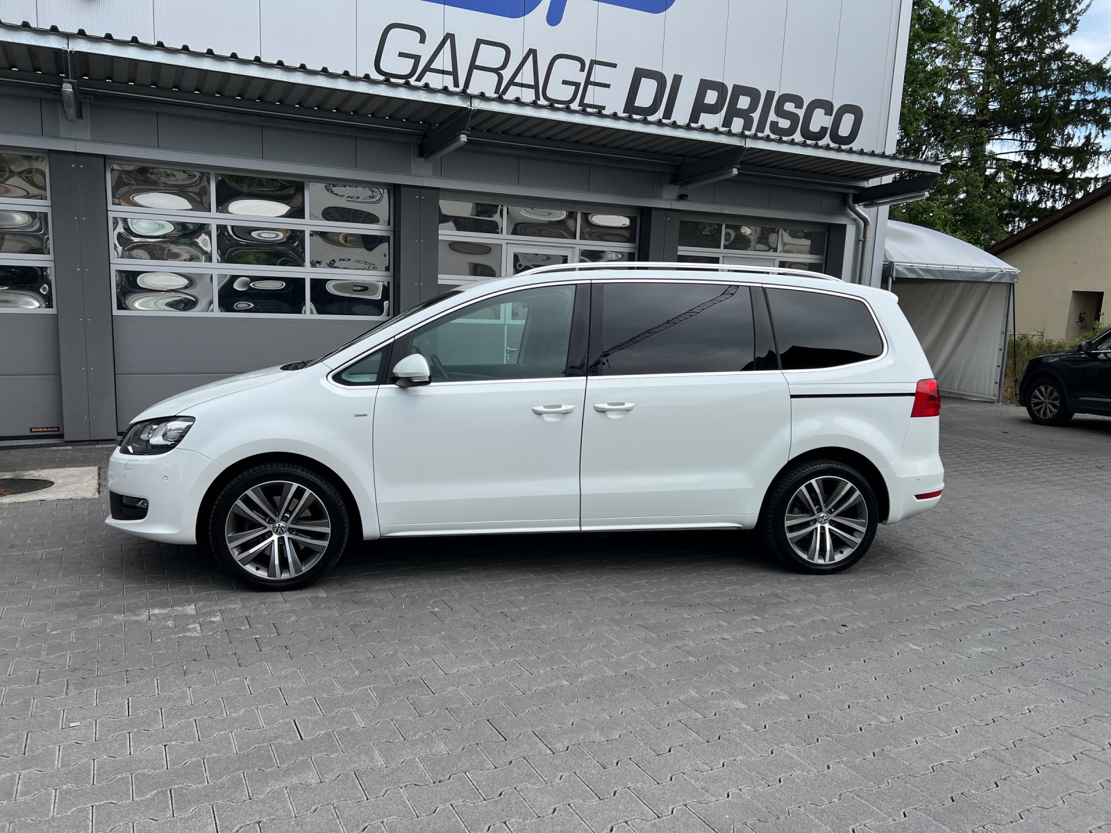 VW Sharan 2.0 TSI Comfortline Cup DSG-showroom-element-1