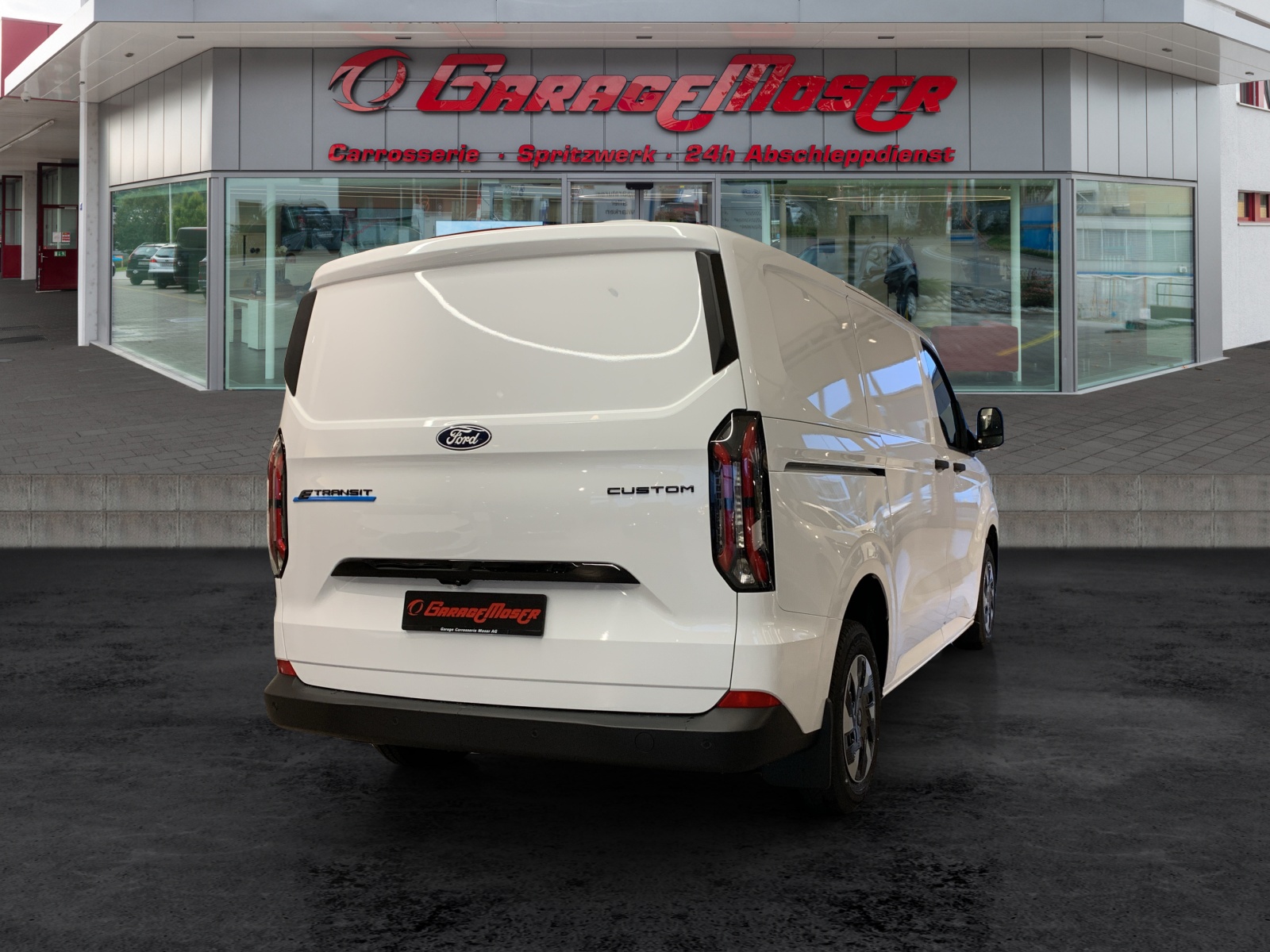 FORD E-Transit C Van 320 L1 Trend-image-4