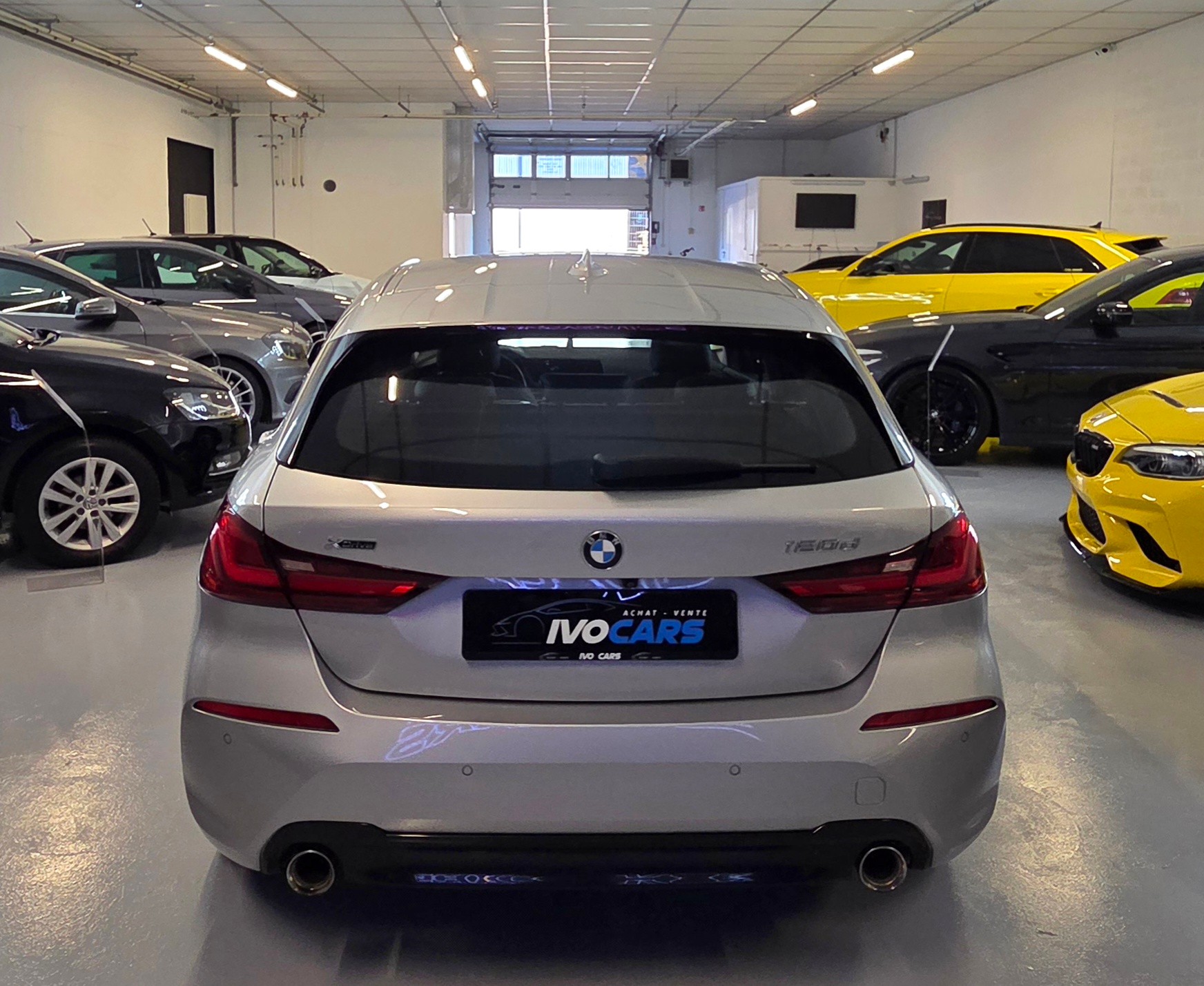 BMW 120d xDrive Steptronic Sport Line-image-3