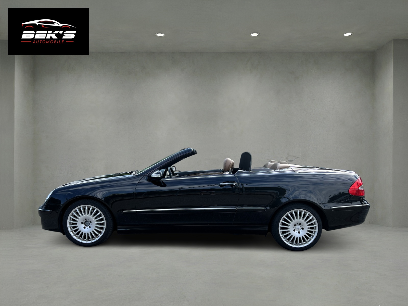 MERCEDES-BENZ CLK 320 CDI Avantgarde-showroom-element-1