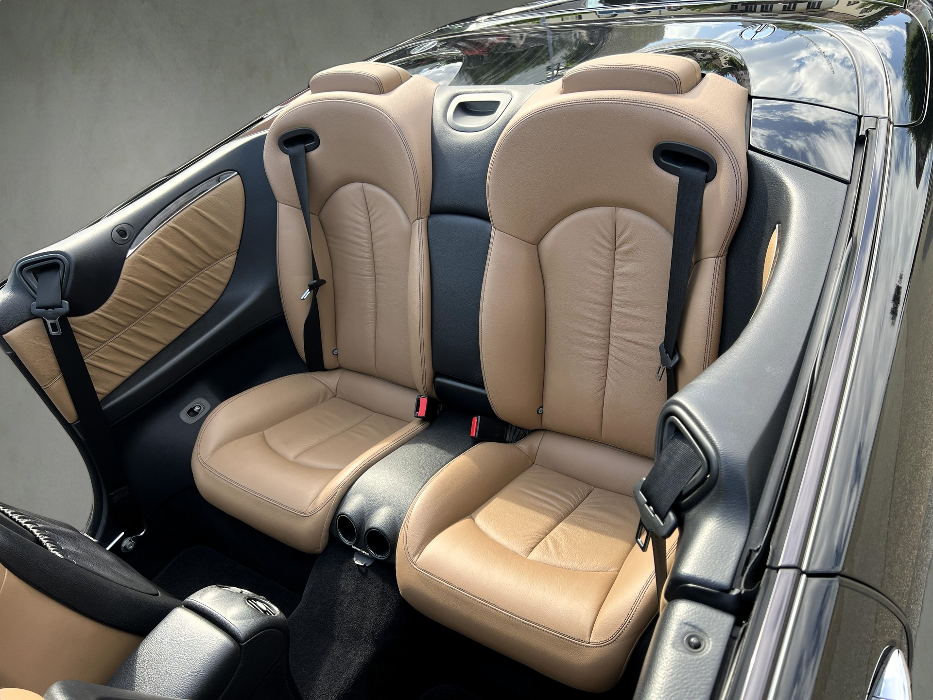 MERCEDES-BENZ CLK 320 CDI Avantgarde-image-13