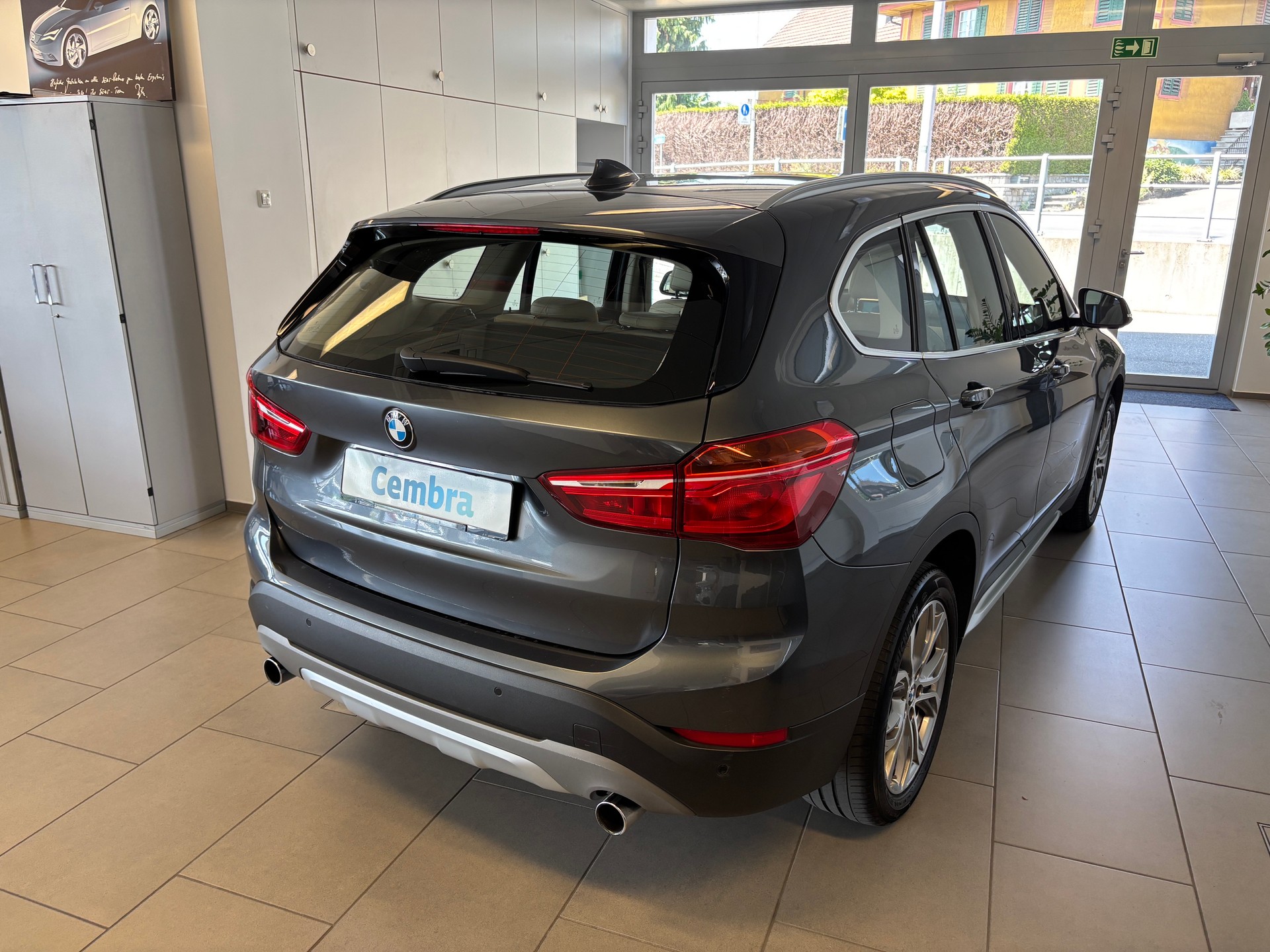 BMW X1 xDrive 20d M Sport Steptronic-showroom-element-2