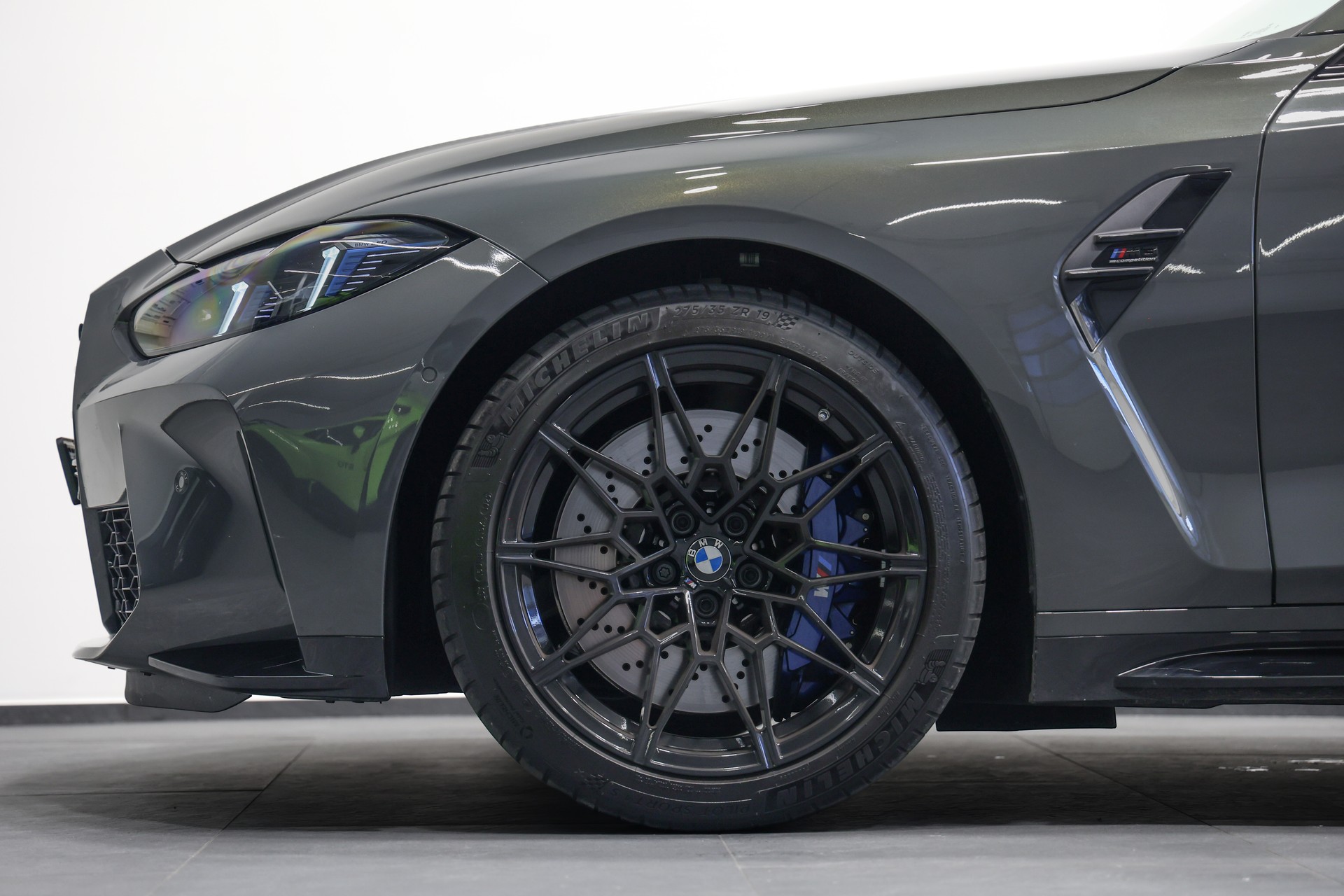 BMW M3 Touring xDrive Competition M LCI *Werksgarantie bis 07.2028*Individual Dravitgrau*Carbonschalensitze*-image-11